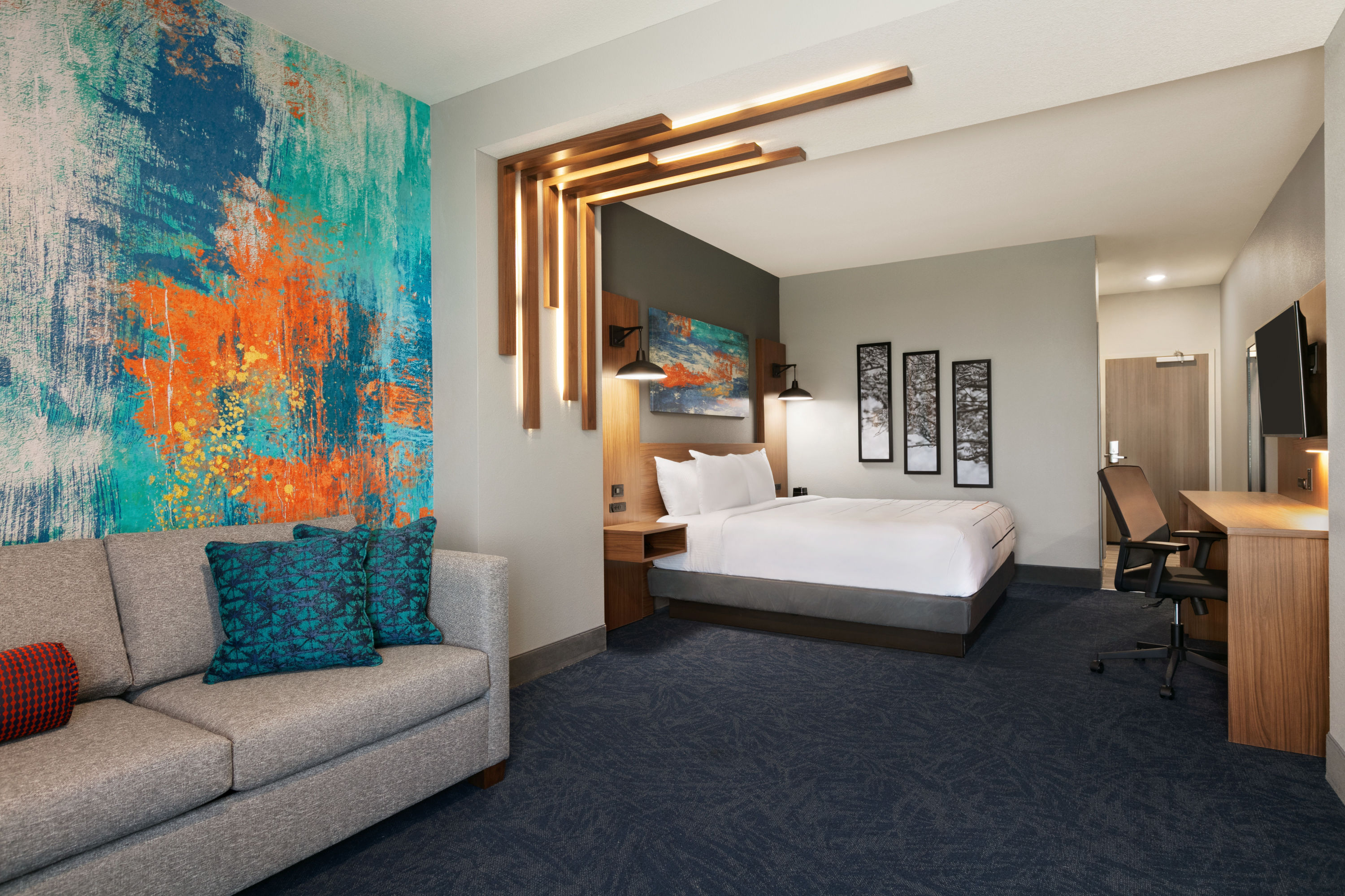 La Quinta Inn & Suites by Wyndham College Station North College