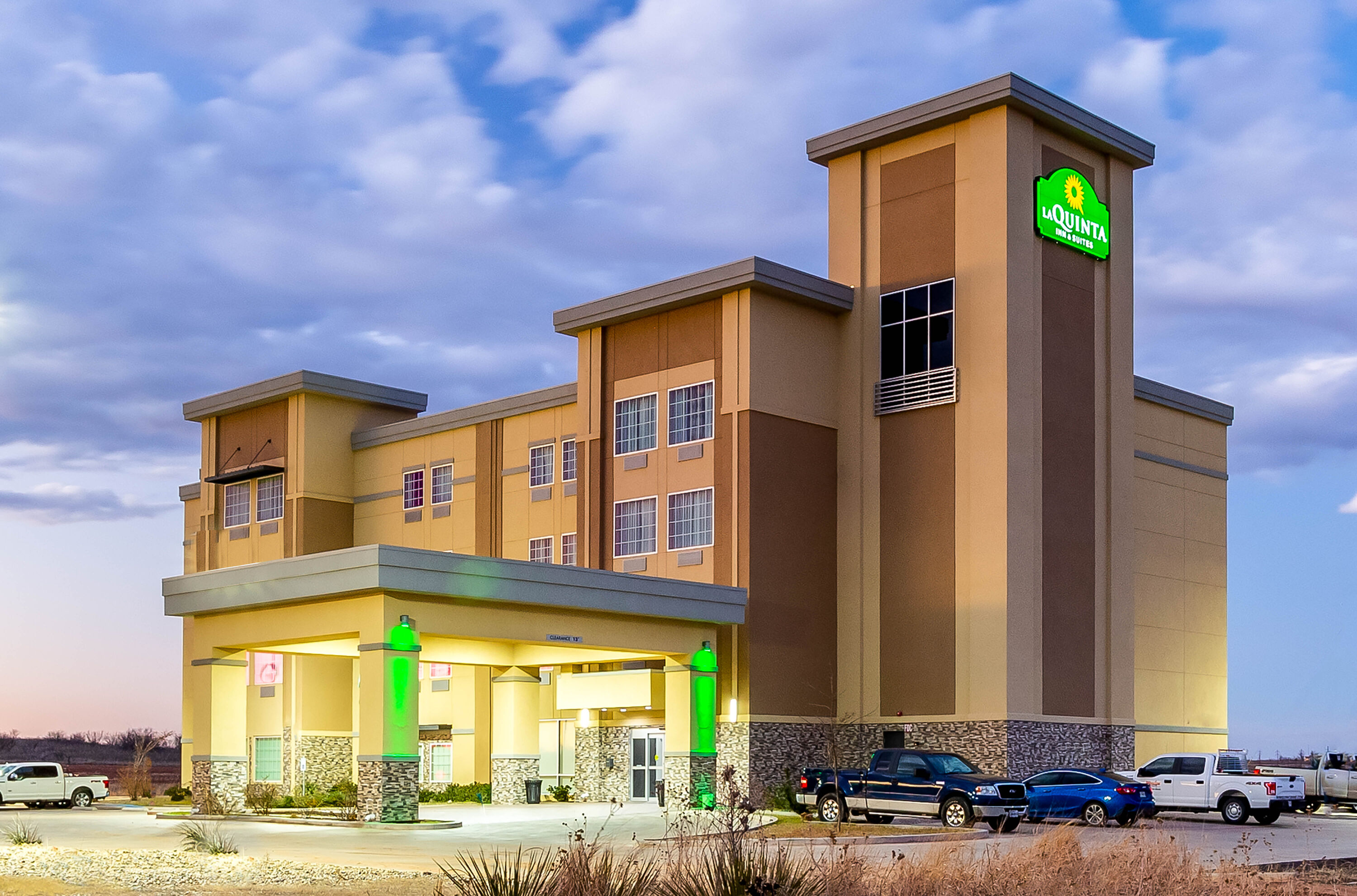 La Quinta Inn & Suites by Wyndham Colorado City Colorado City, TX Hotels