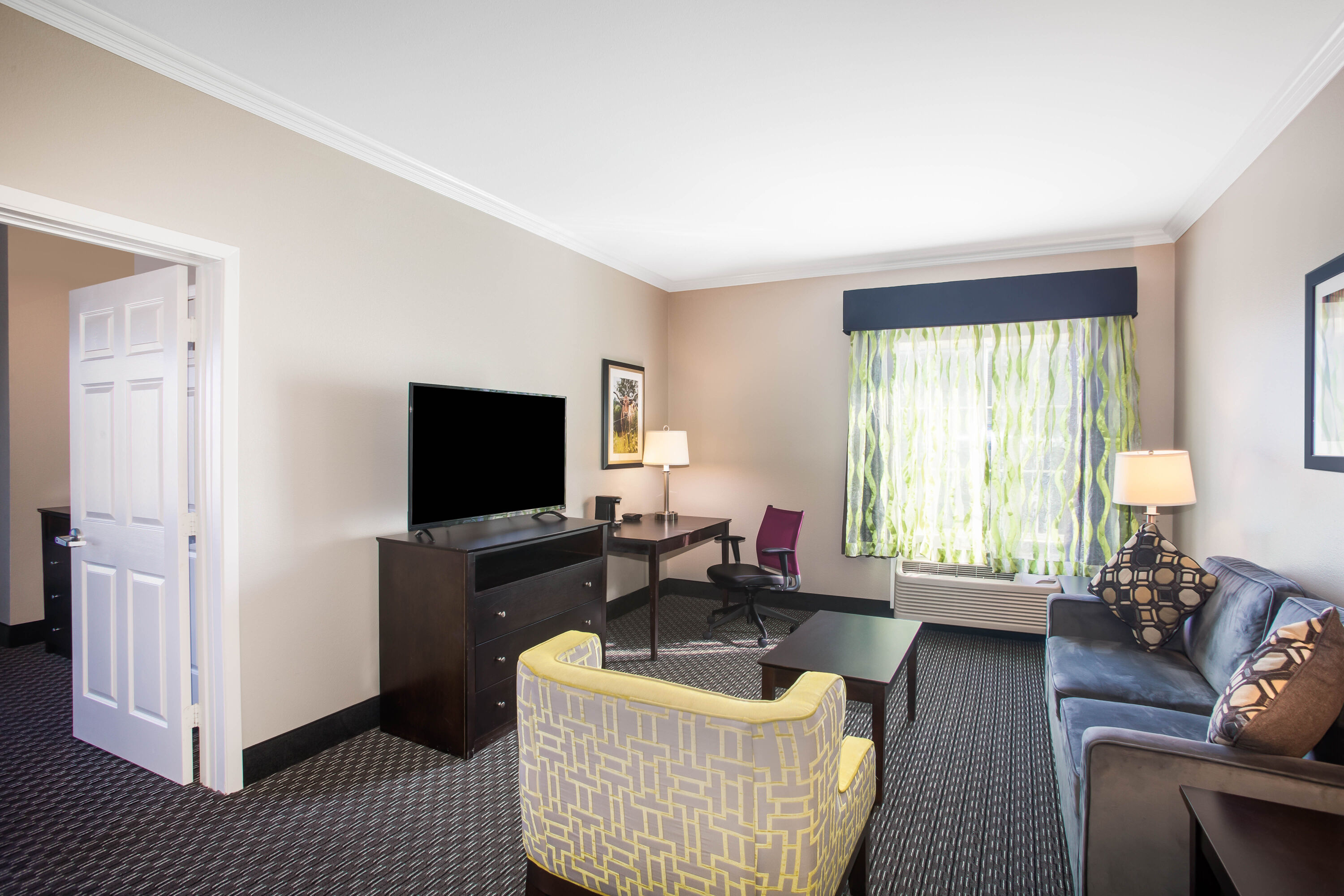 La Quinta Inn & Suites by Wyndham Columbus TX Columbus, TX Hotels