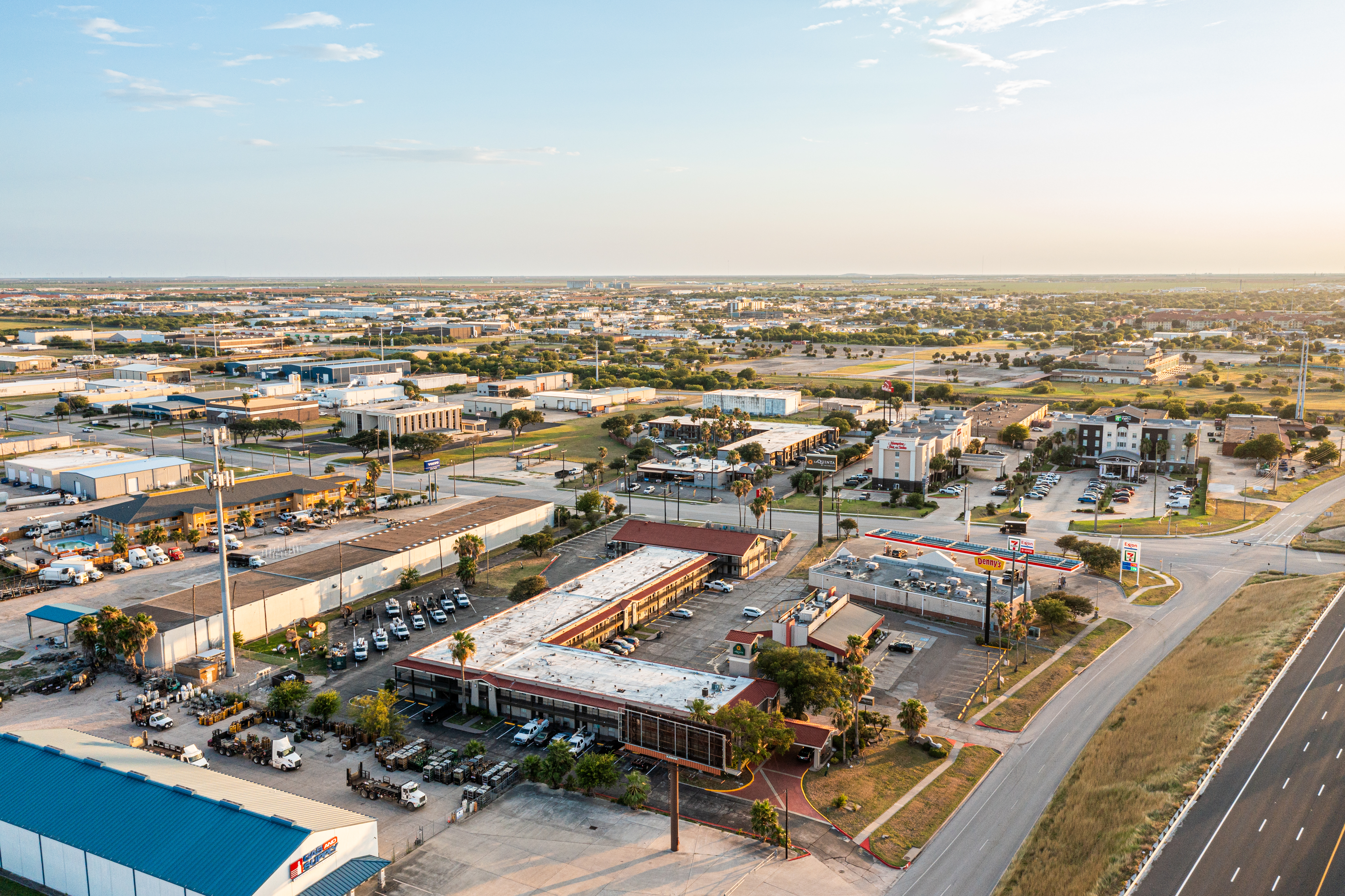 Exterior of La Quinta Inn by Wyndham Corpus Christi North hotel in Corpus Christi, Texas