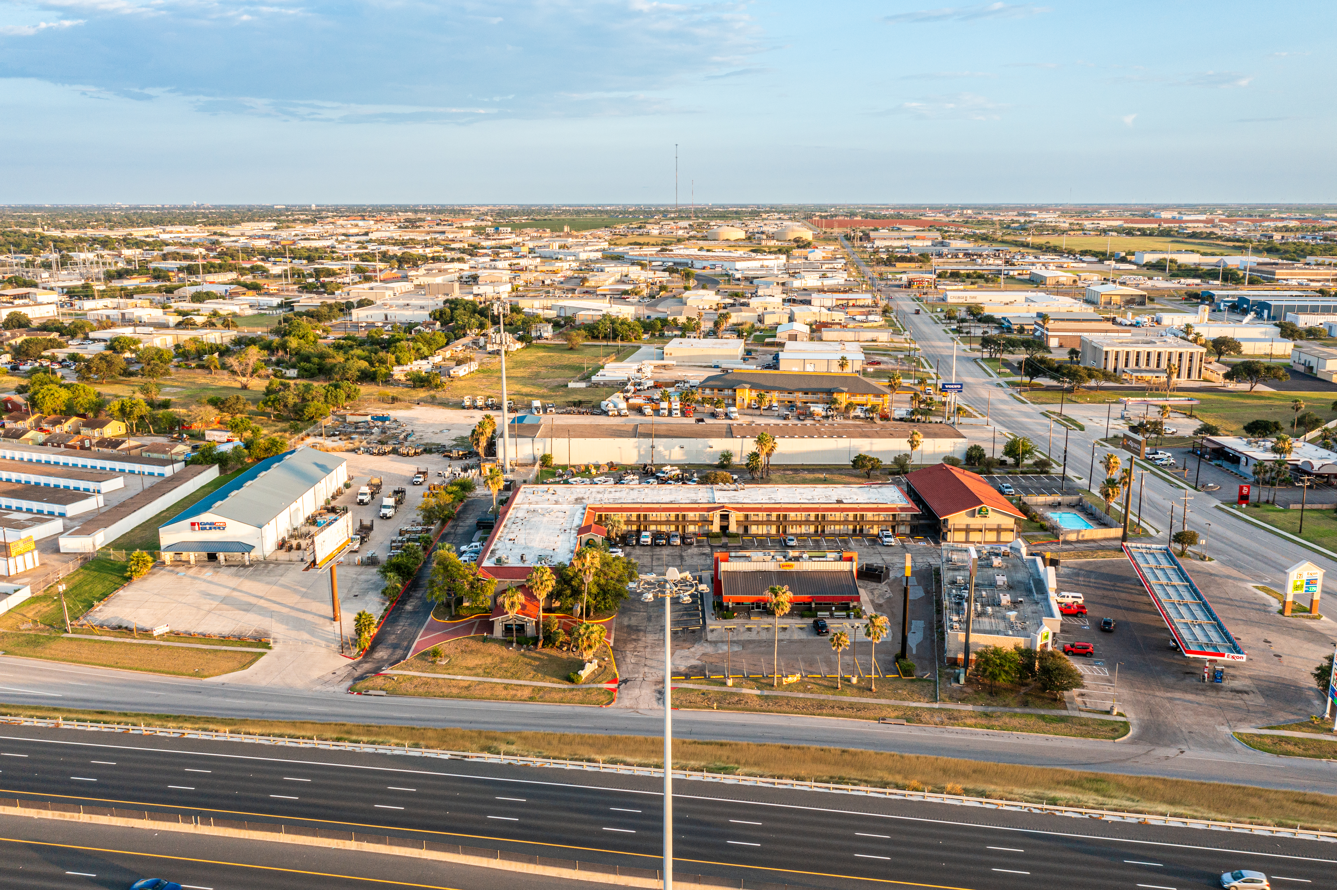 Exterior of La Quinta Inn by Wyndham Corpus Christi North hotel in Corpus Christi, Texas