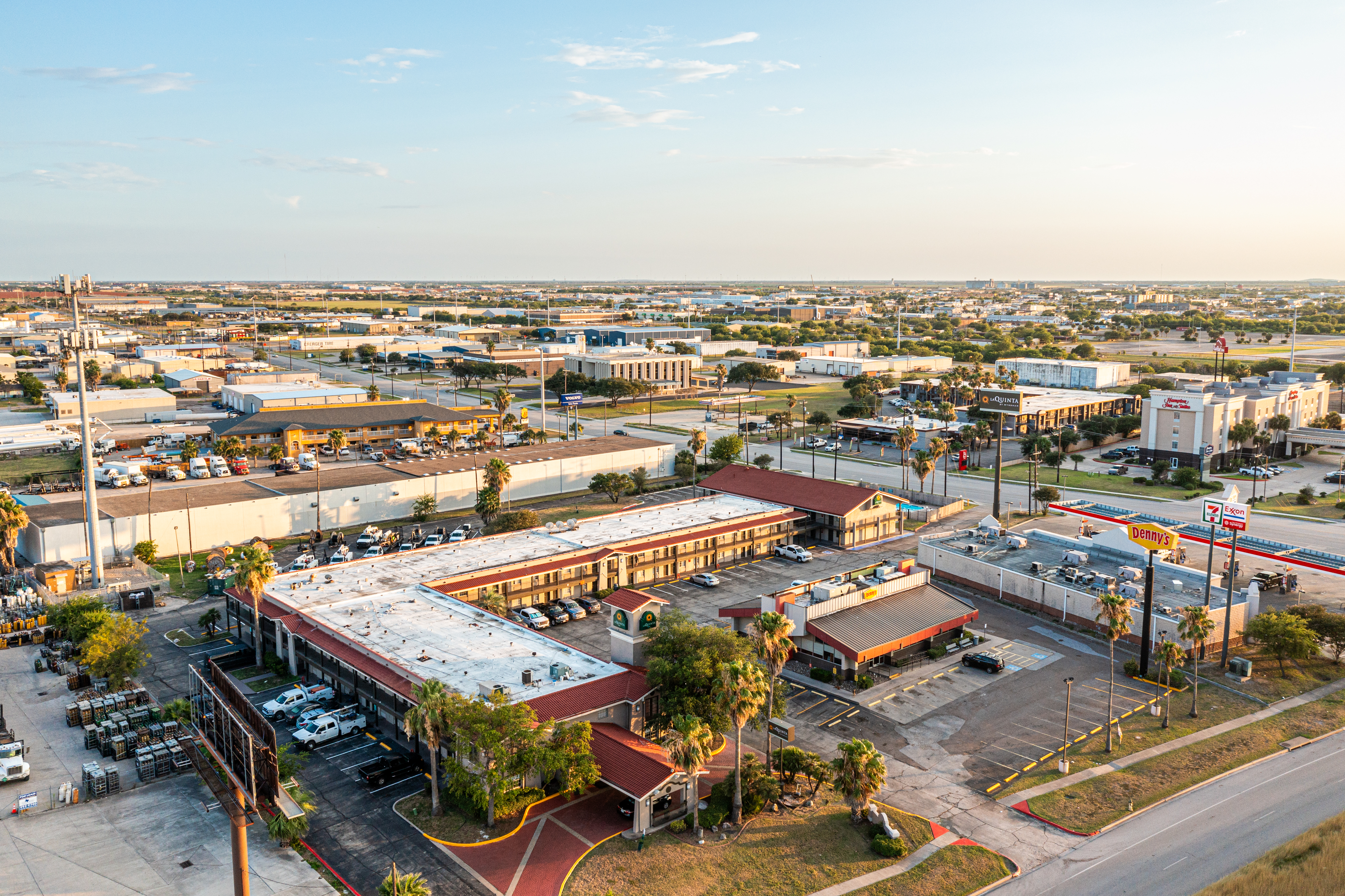 Exterior of La Quinta Inn by Wyndham Corpus Christi North hotel in Corpus Christi, Texas