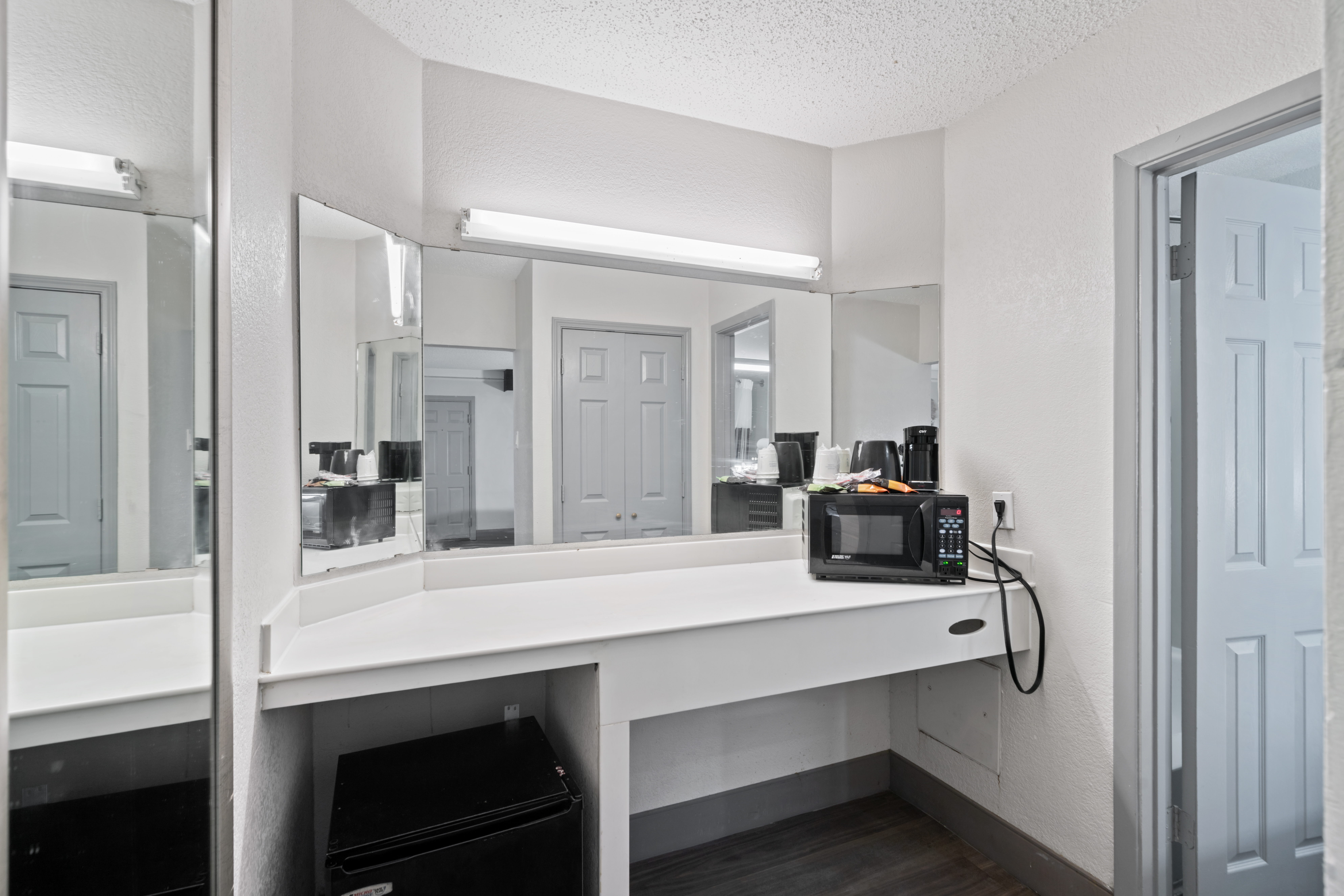 Guest room bath at the La Quinta Inn by Wyndham Corpus Christi North in Corpus Christi, Texas