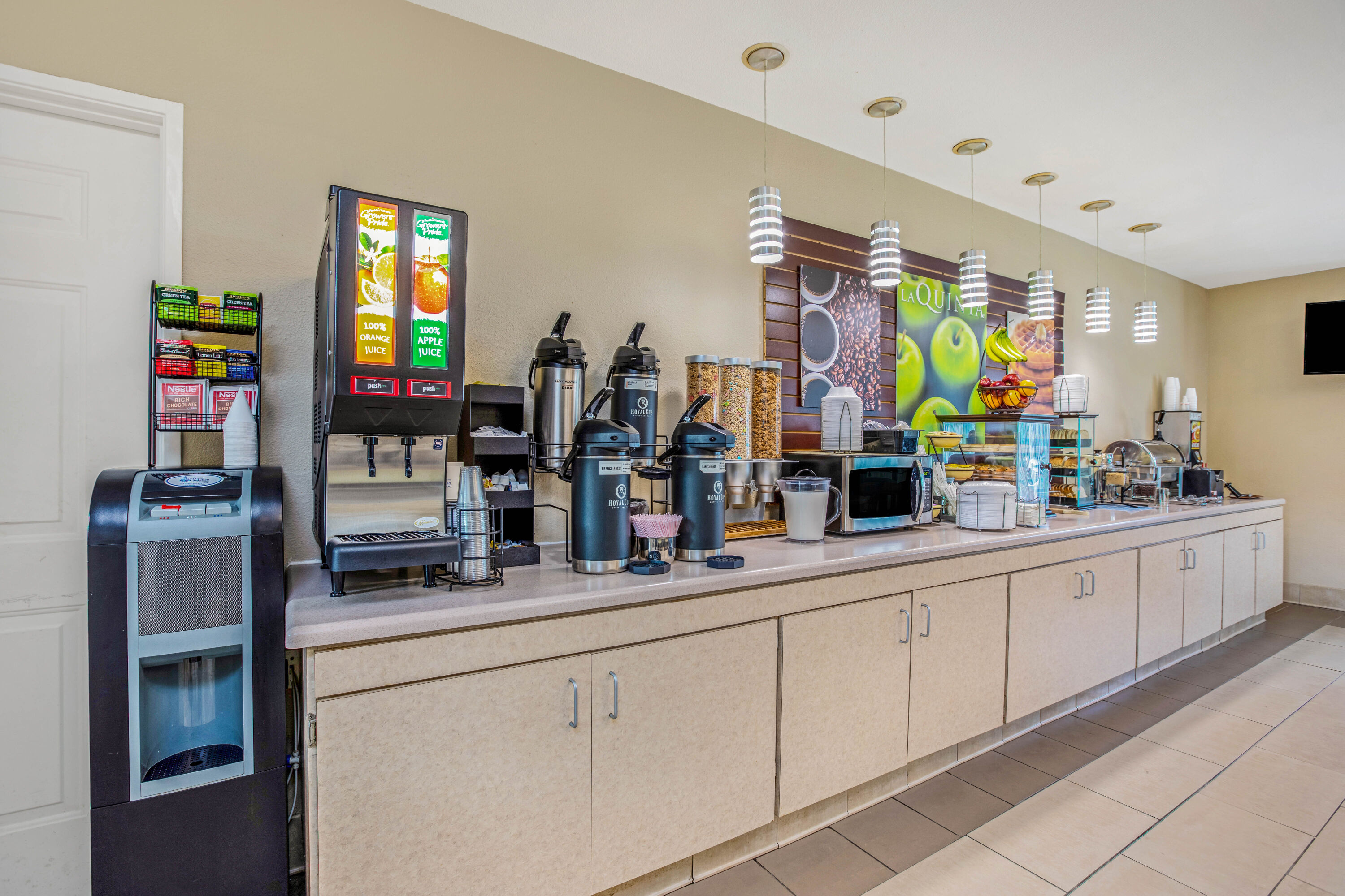 Free breakfast at La Quinta Inn & Suites by Wyndham Corpus Christi Northwest in Corpus Christi, Texas