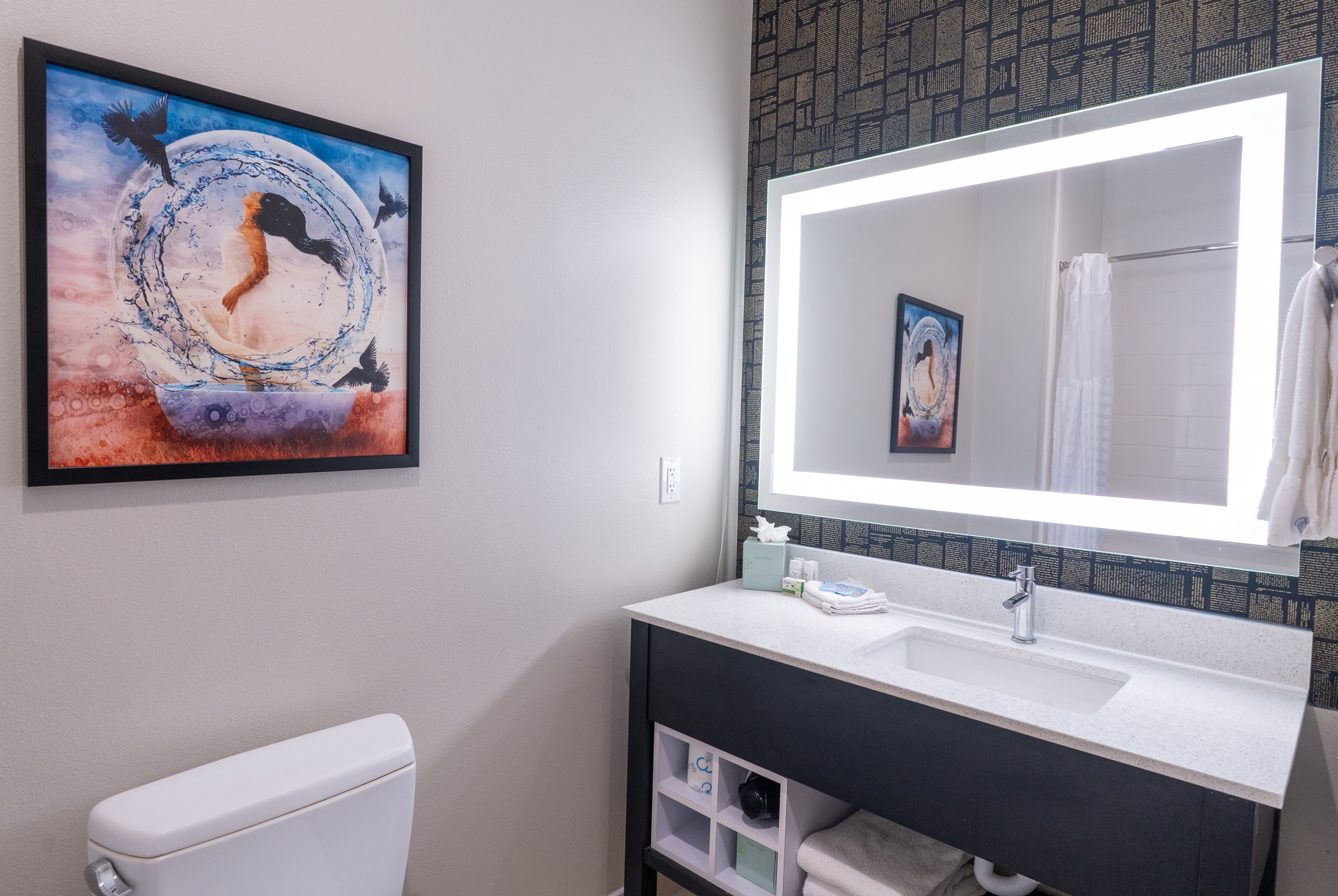 Guest room bath at the La Quinta Inn & Suites by Wyndham Corpus Christi Southeast in Corpus Christi, Texas