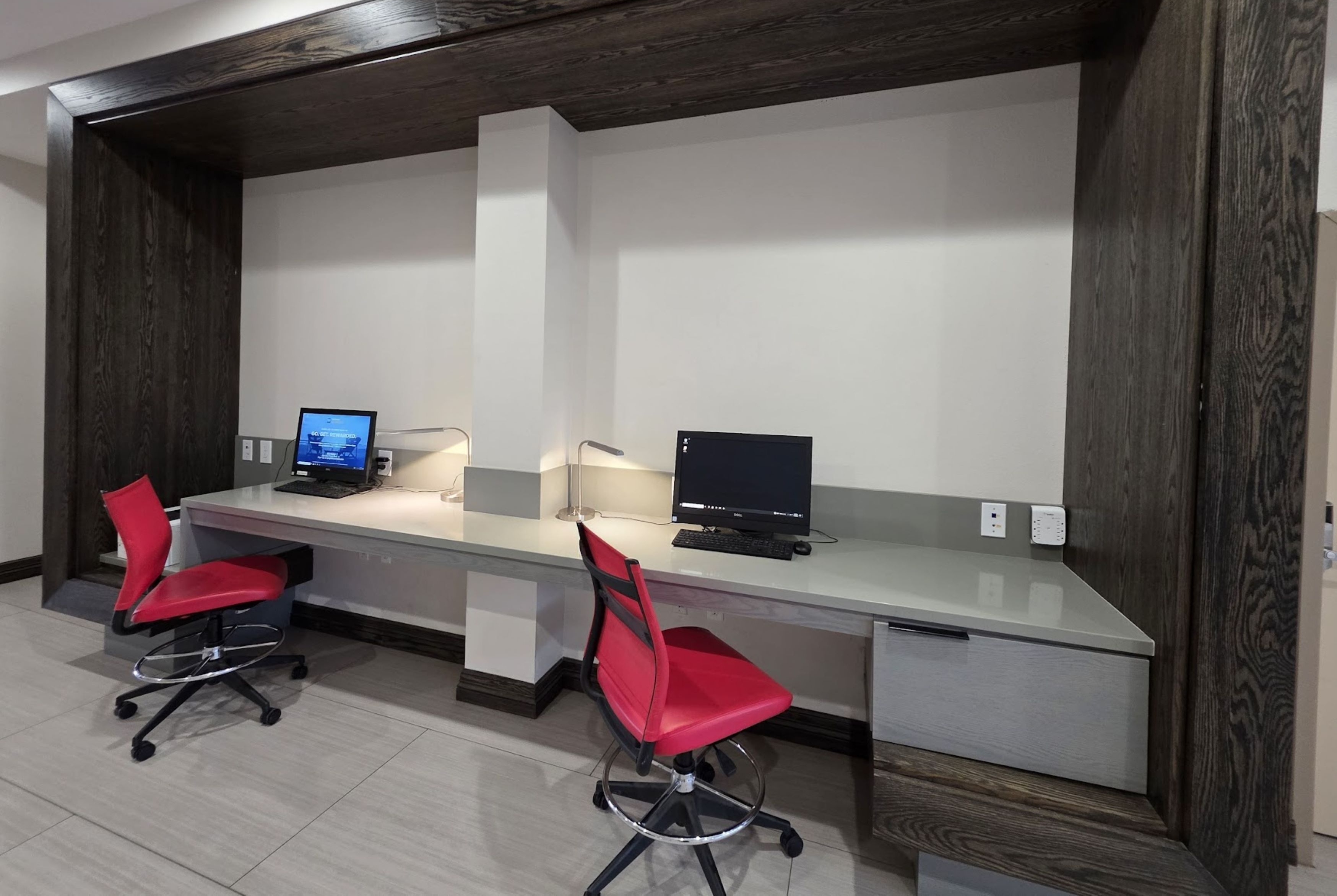 La Quinta Inn and Suites by Wyndham Corpus Christi I-37 NW business center in Corpus Christi, Texas
