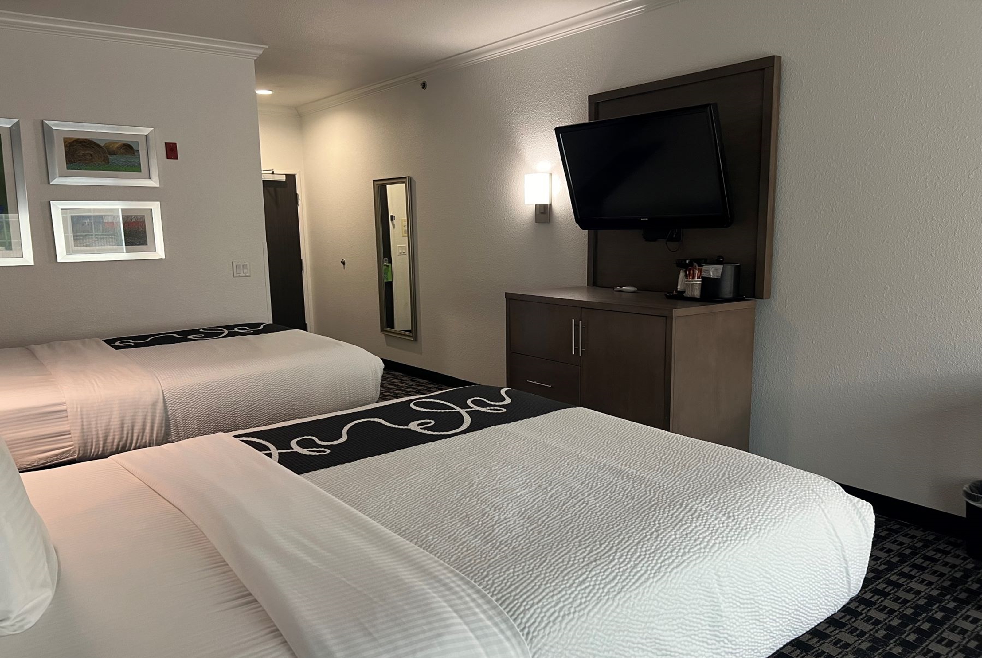 Guest room at the La Quinta Inn & Suites by Wyndham Dalhart in Dalhart, Texas