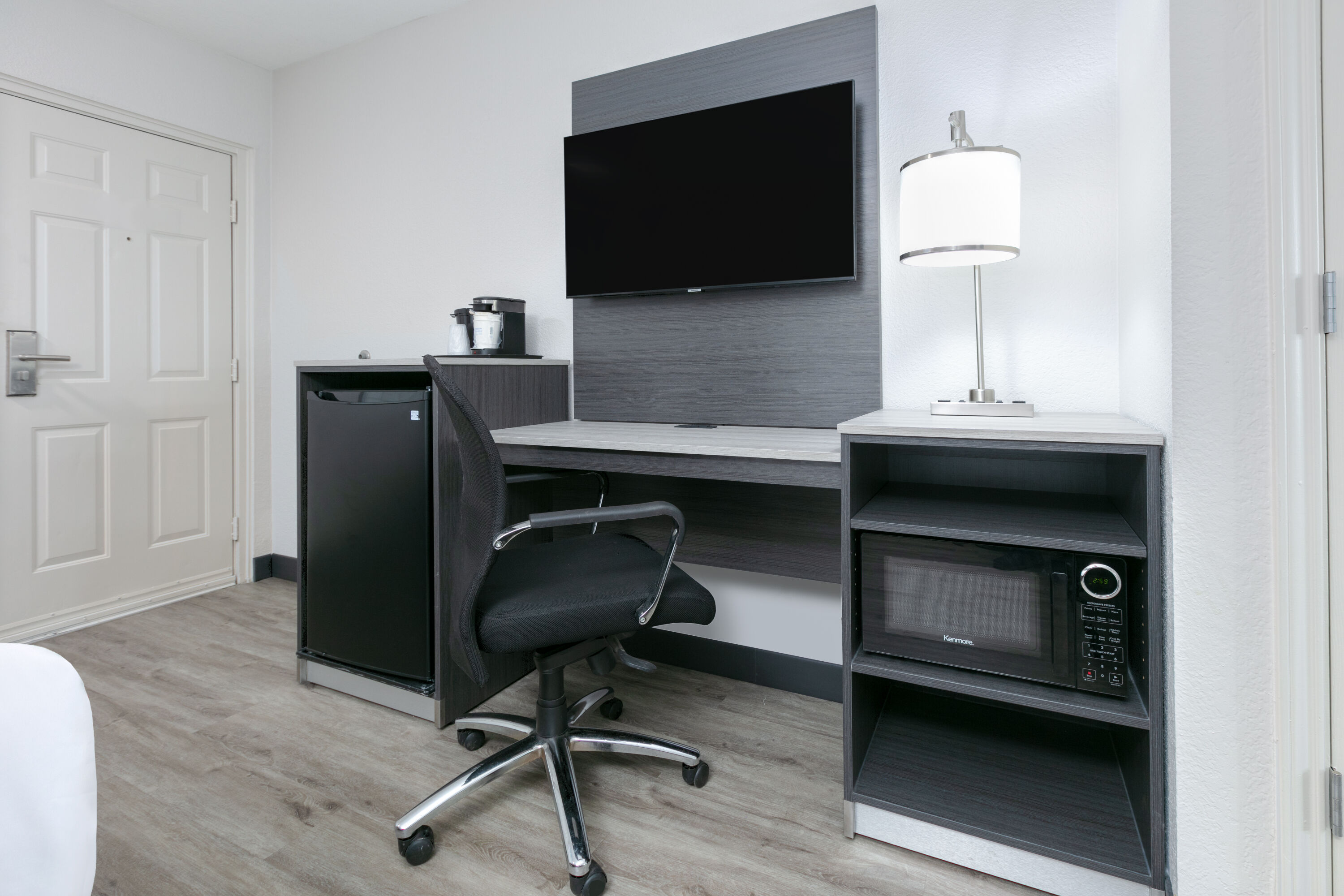 Guest room at the La Quinta Inn by Wyndham Dallas Uptown in Dallas, Texas