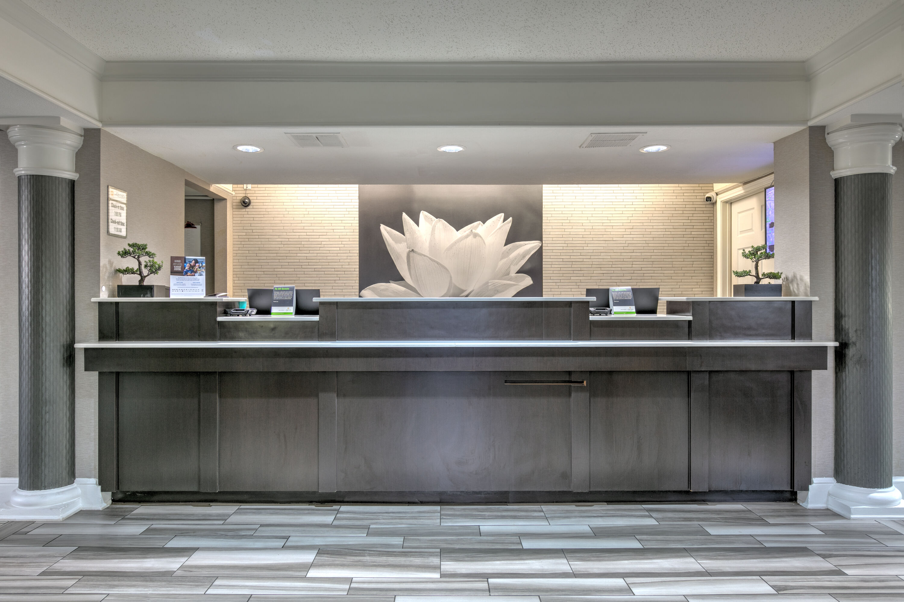 La Quinta Inn by Wyndham Dallas Uptown reception in Dallas, Texas