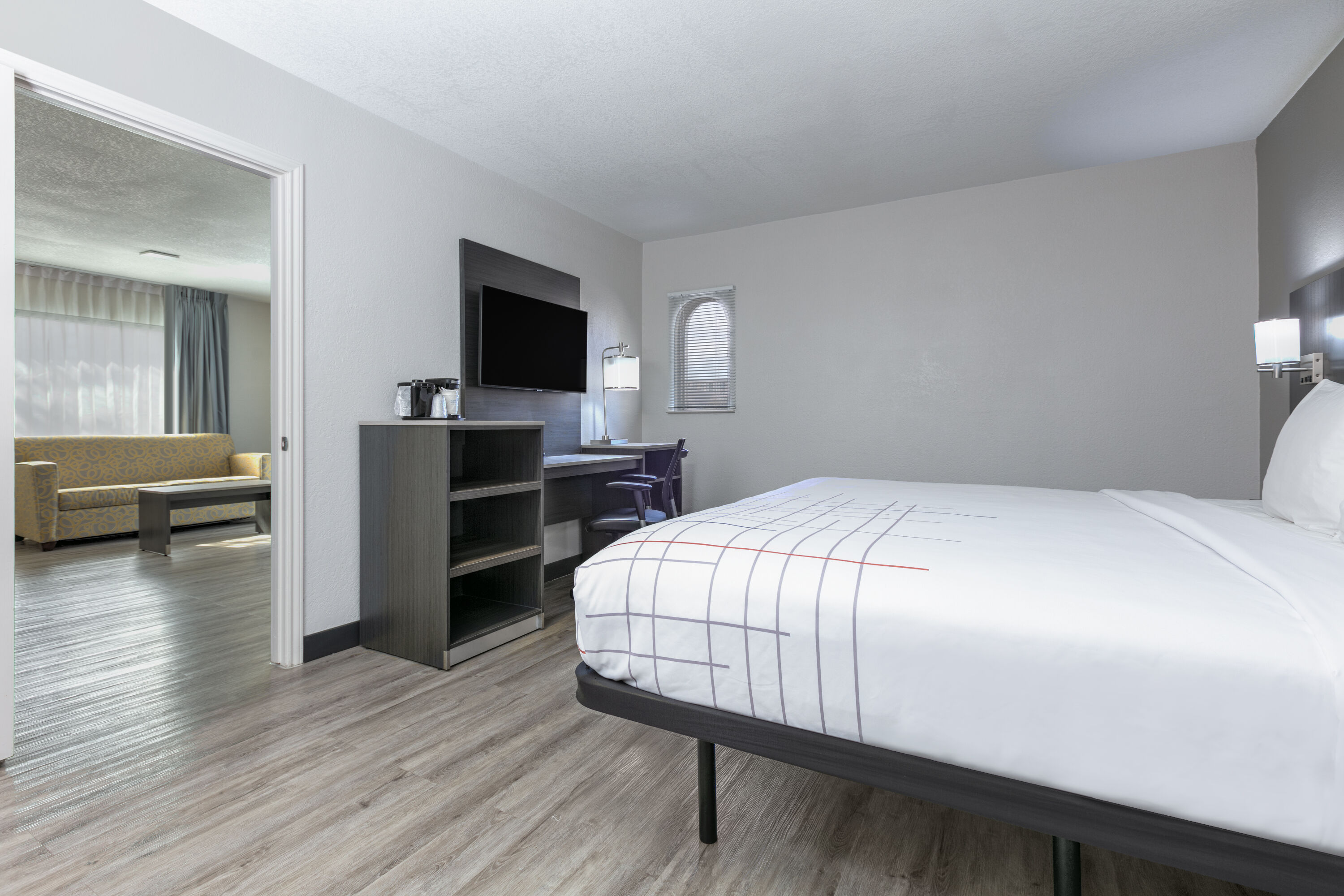 La Quinta Inn by Wyndham Dallas Uptown suite in Dallas, Texas