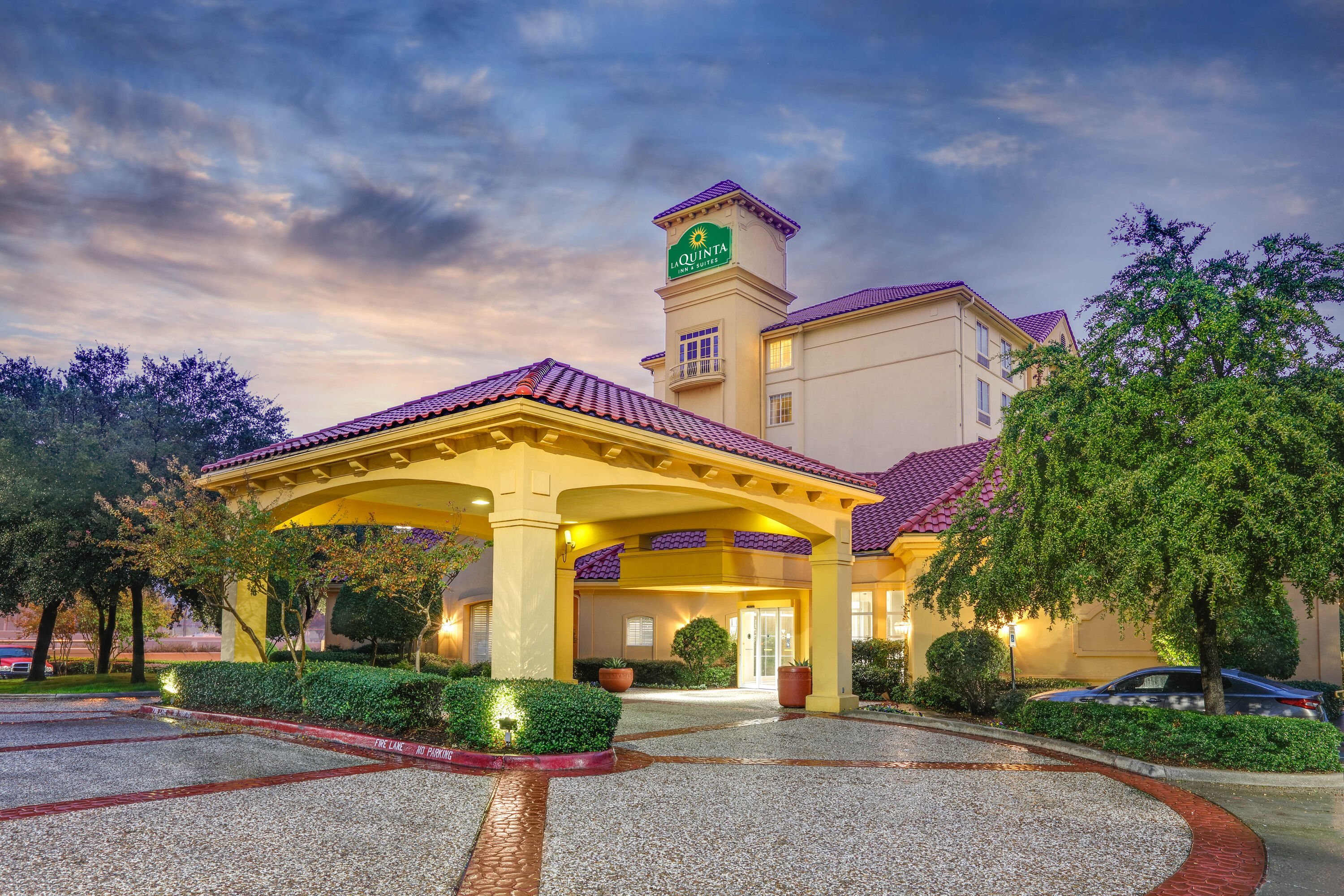 Quinta Inn Suites Wyndham Dallas North Central Dallas  Hotels