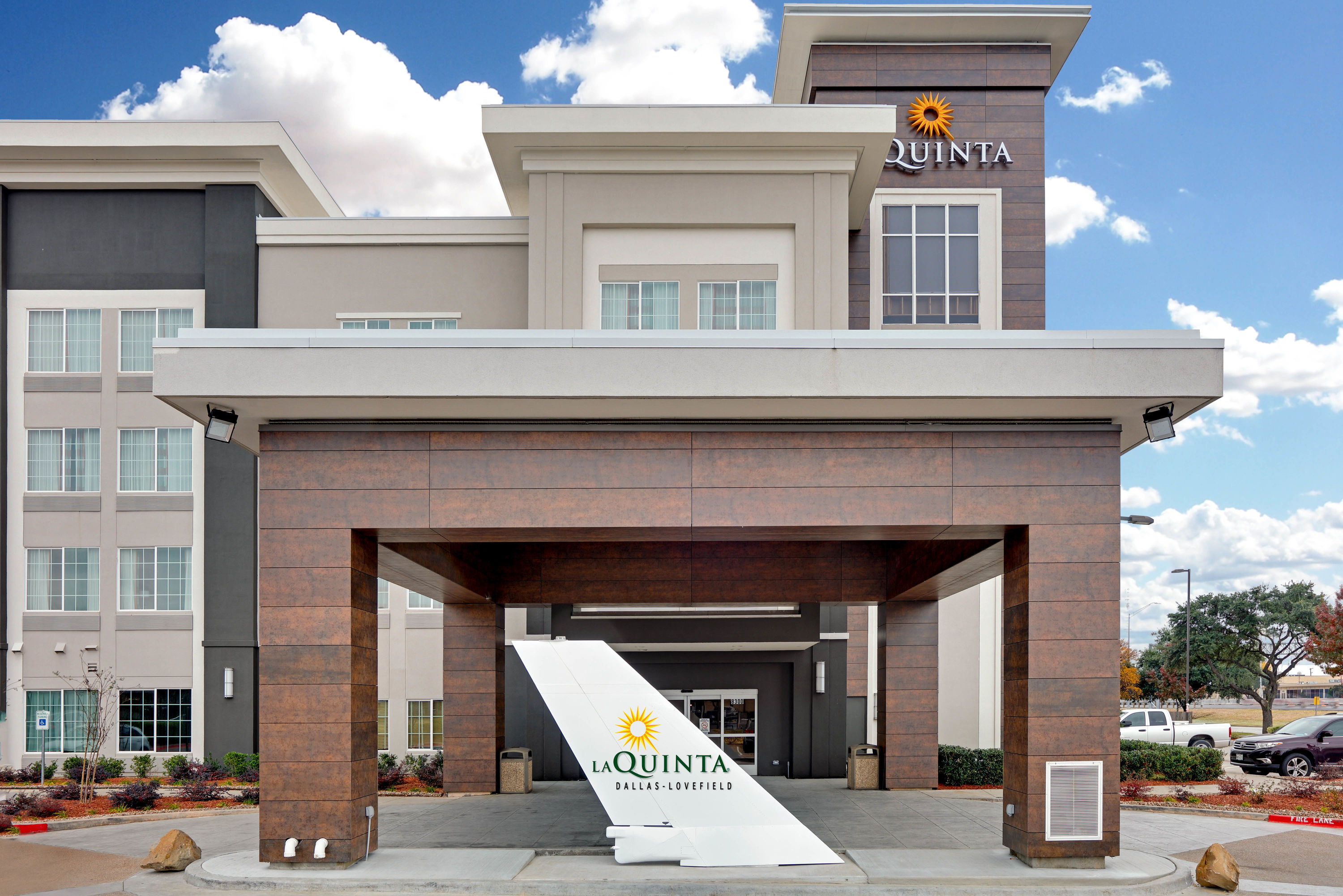 La Quinta Inn Suites By Wyndham Dallas Love Field Dallas Tx
