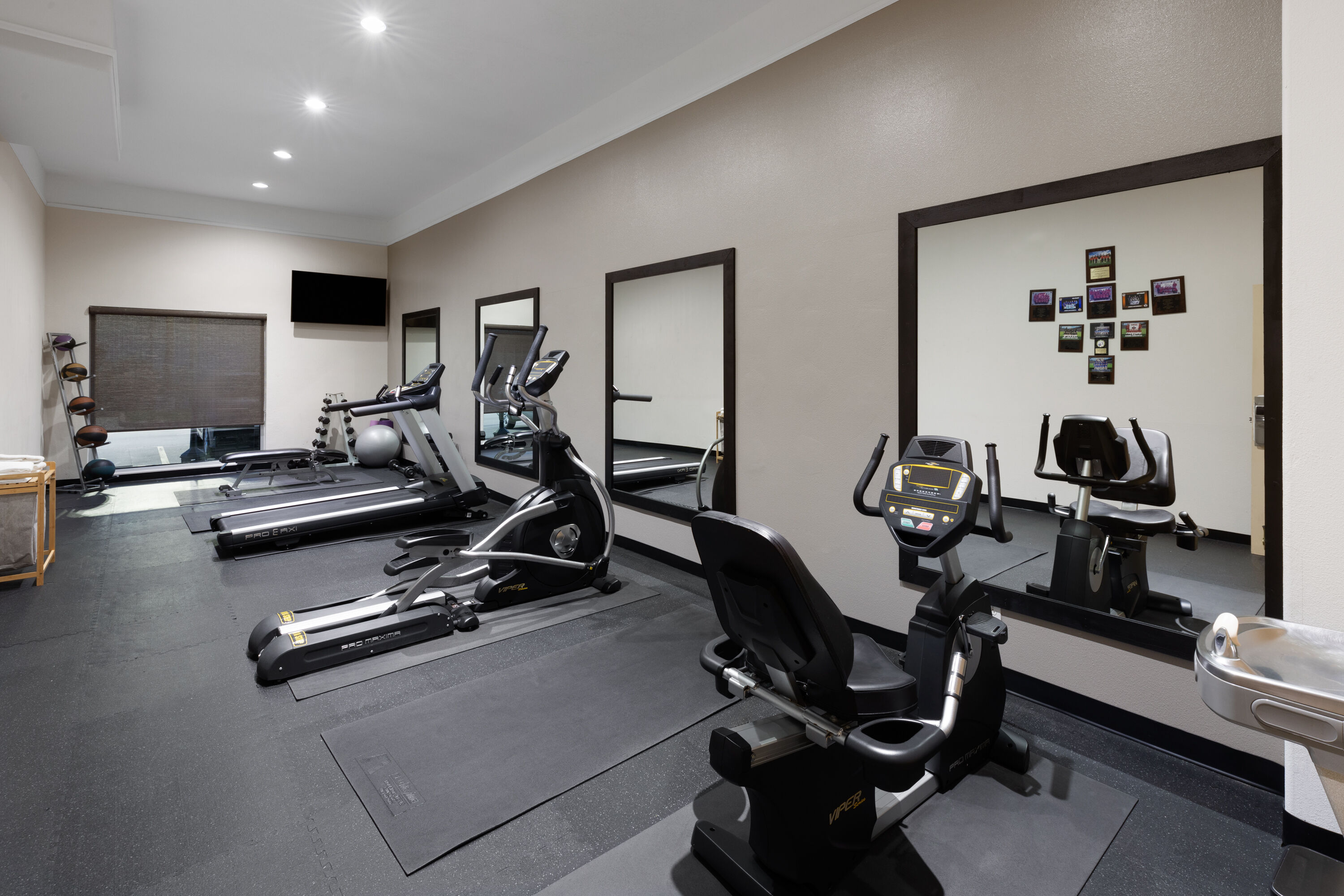Fitness room at La Quinta Inn & Suites by Wyndham Deer Park in Deer Park, Texas