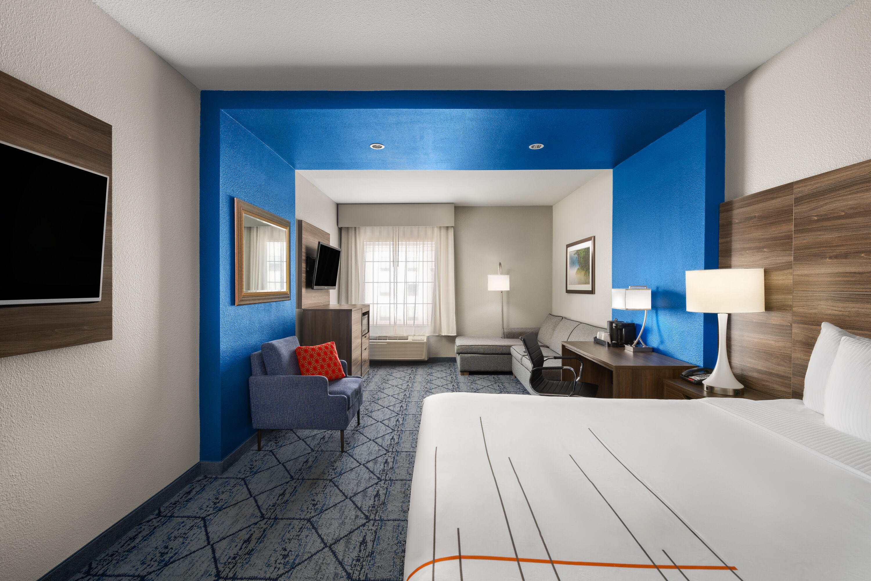 Guest room at the La Quinta Inn & Suites by Wyndham Denton - University Drive in Denton, Texas