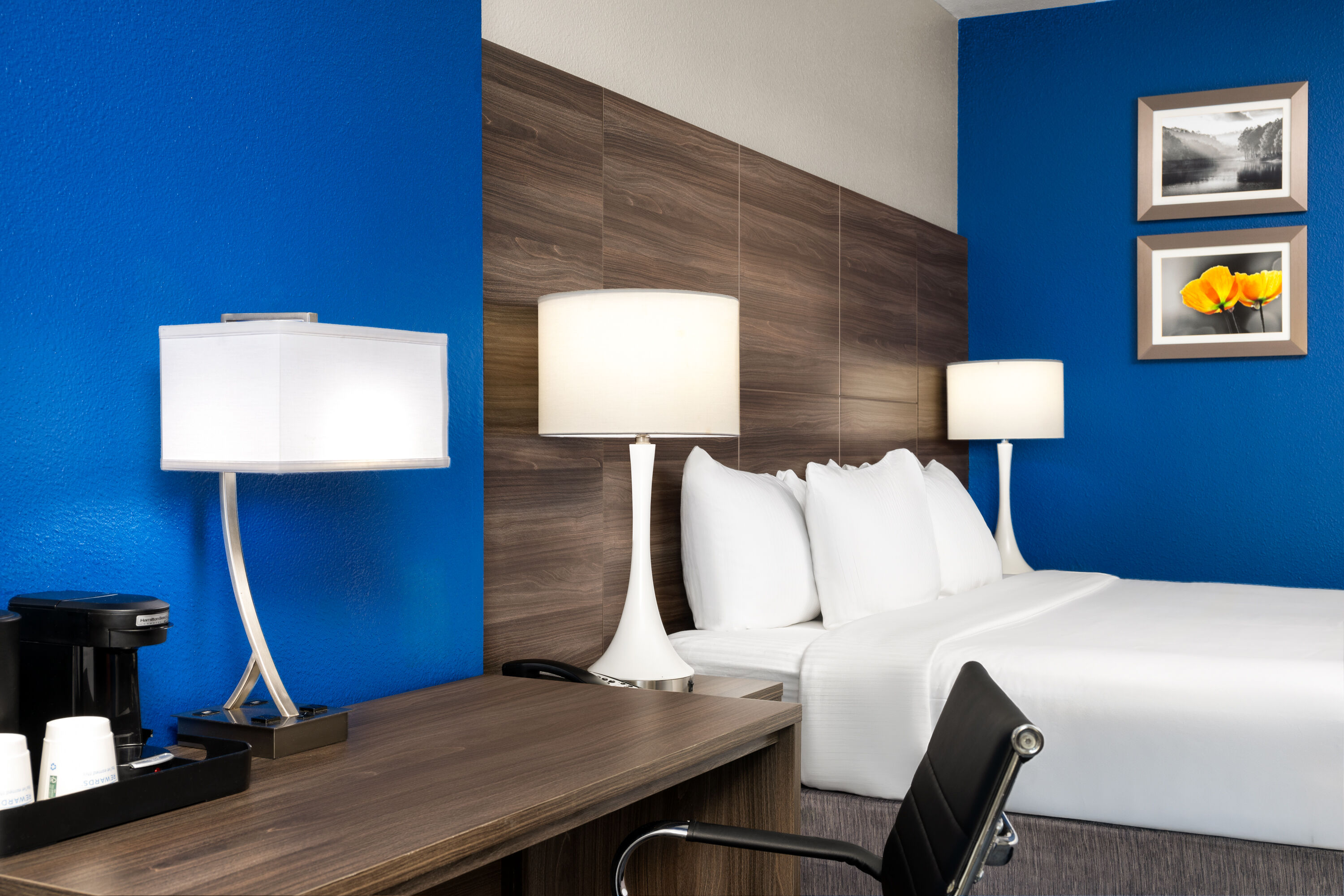 Guest room at the La Quinta Inn & Suites by Wyndham Denton - University Drive in Denton, Texas