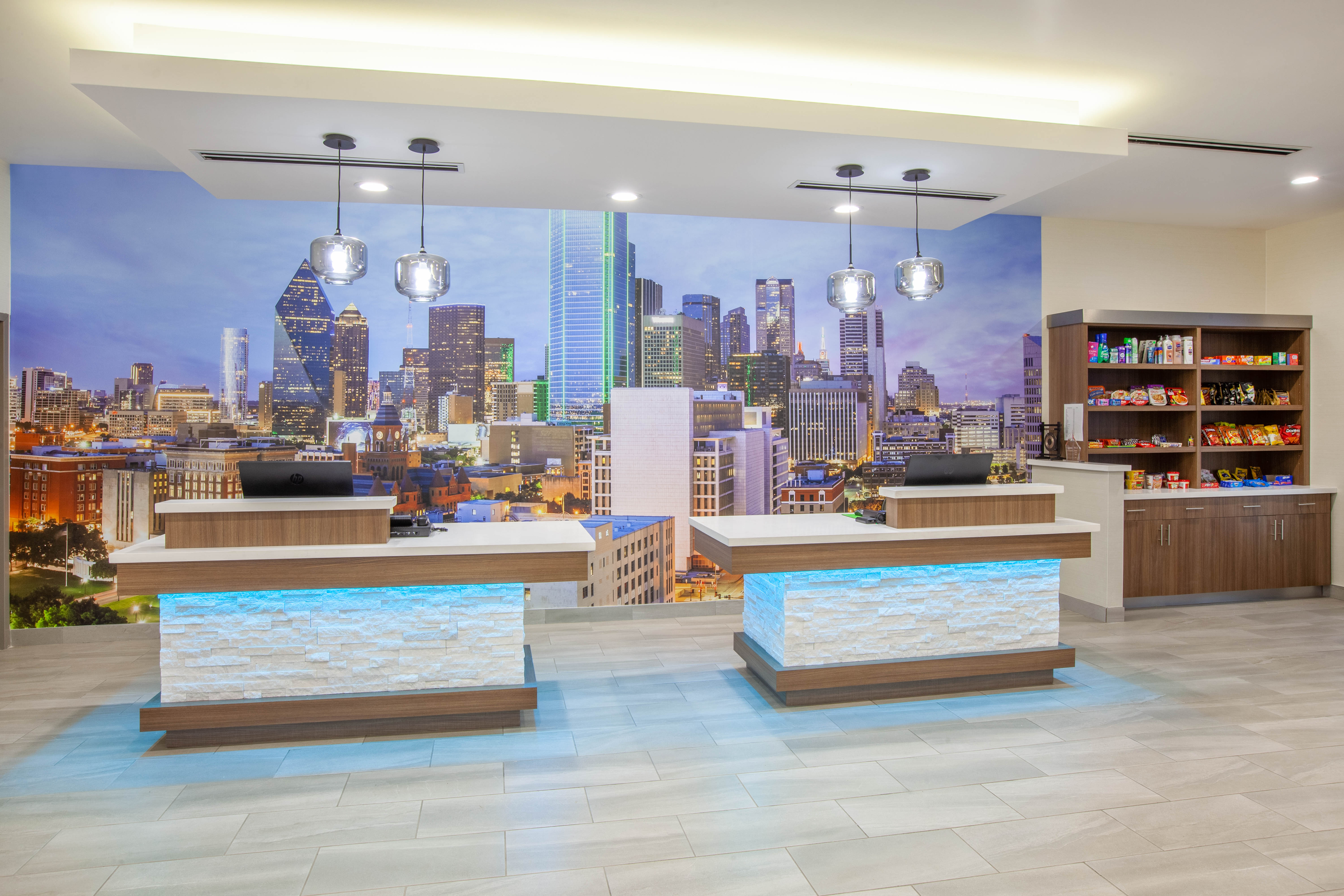 La Quinta Inn & Suites by Wyndham Dallas Duncanville reception in Duncanville, Texas