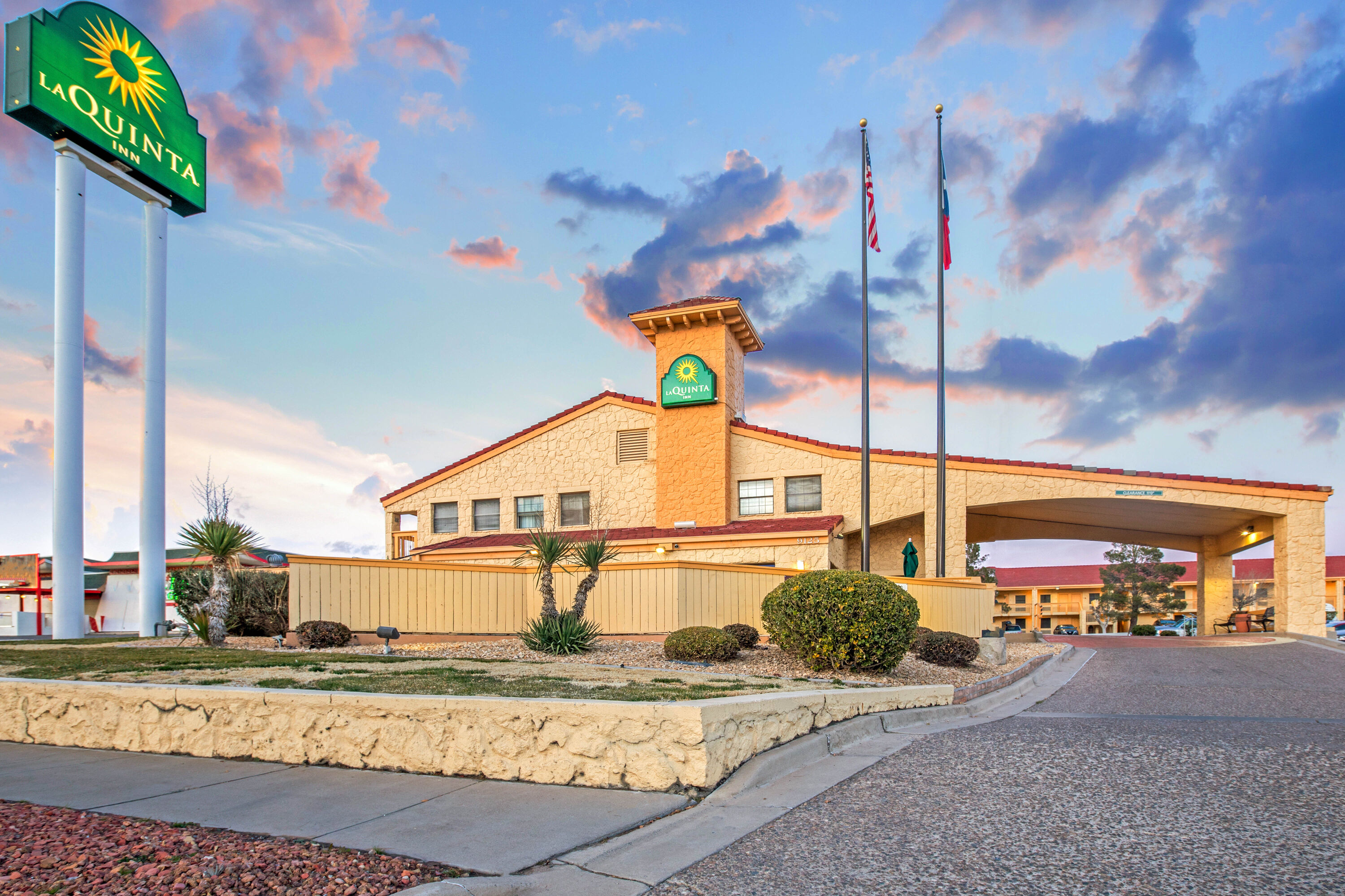 Exterior Dusk Image of La Quinta Inn by Wyndham El Paso Cielo Vista hotel in El Paso, Texas