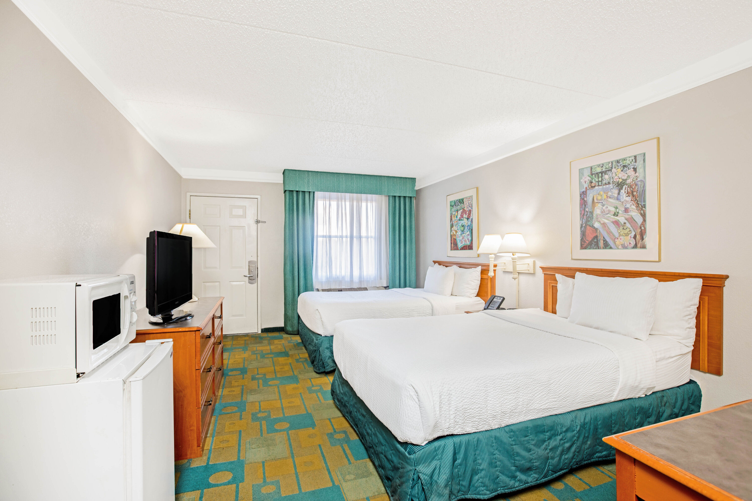 Guest room at the La Quinta Inn by Wyndham El Paso Cielo Vista in El Paso, Texas