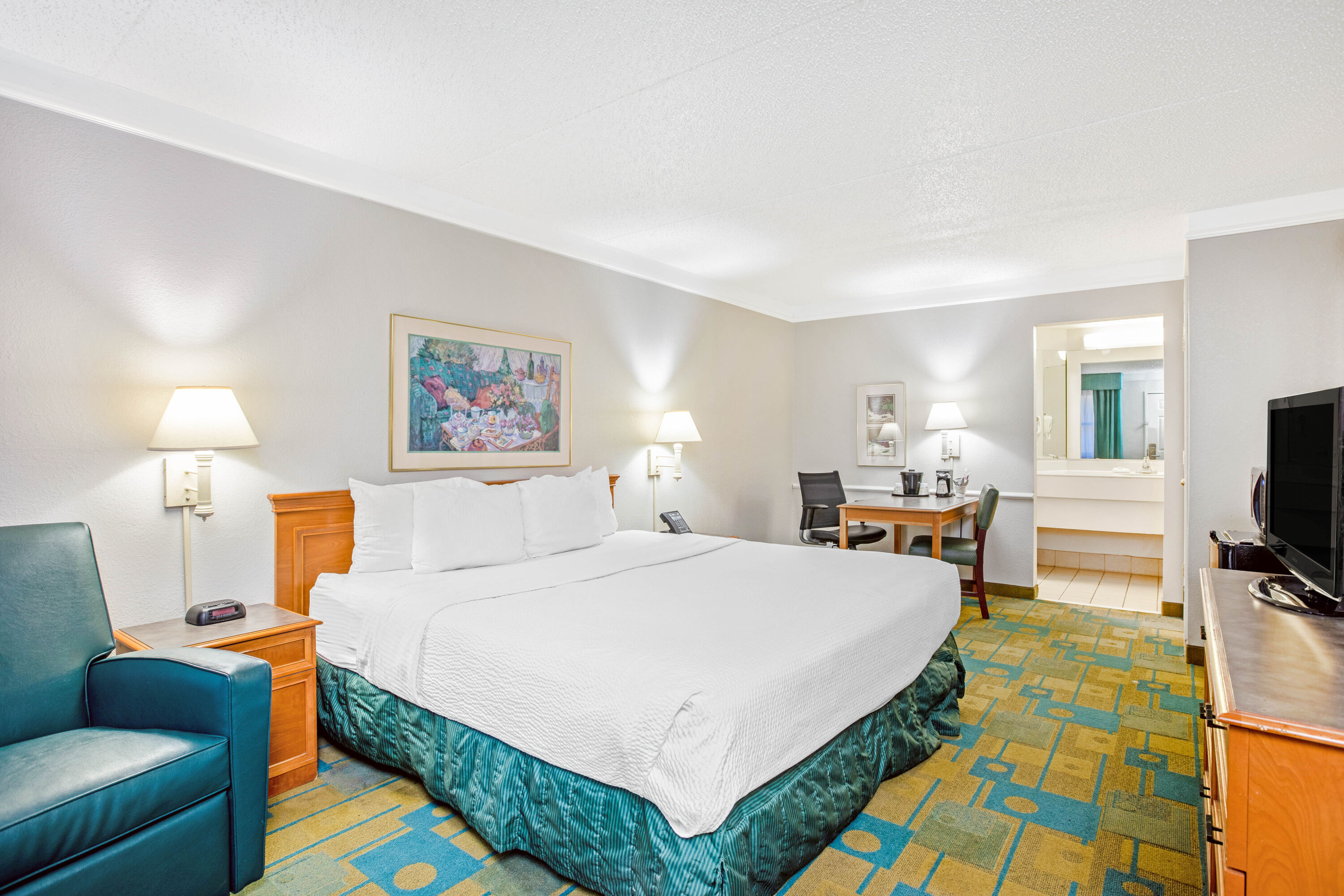 Guest room at the La Quinta Inn by Wyndham El Paso Cielo Vista in El Paso, Texas