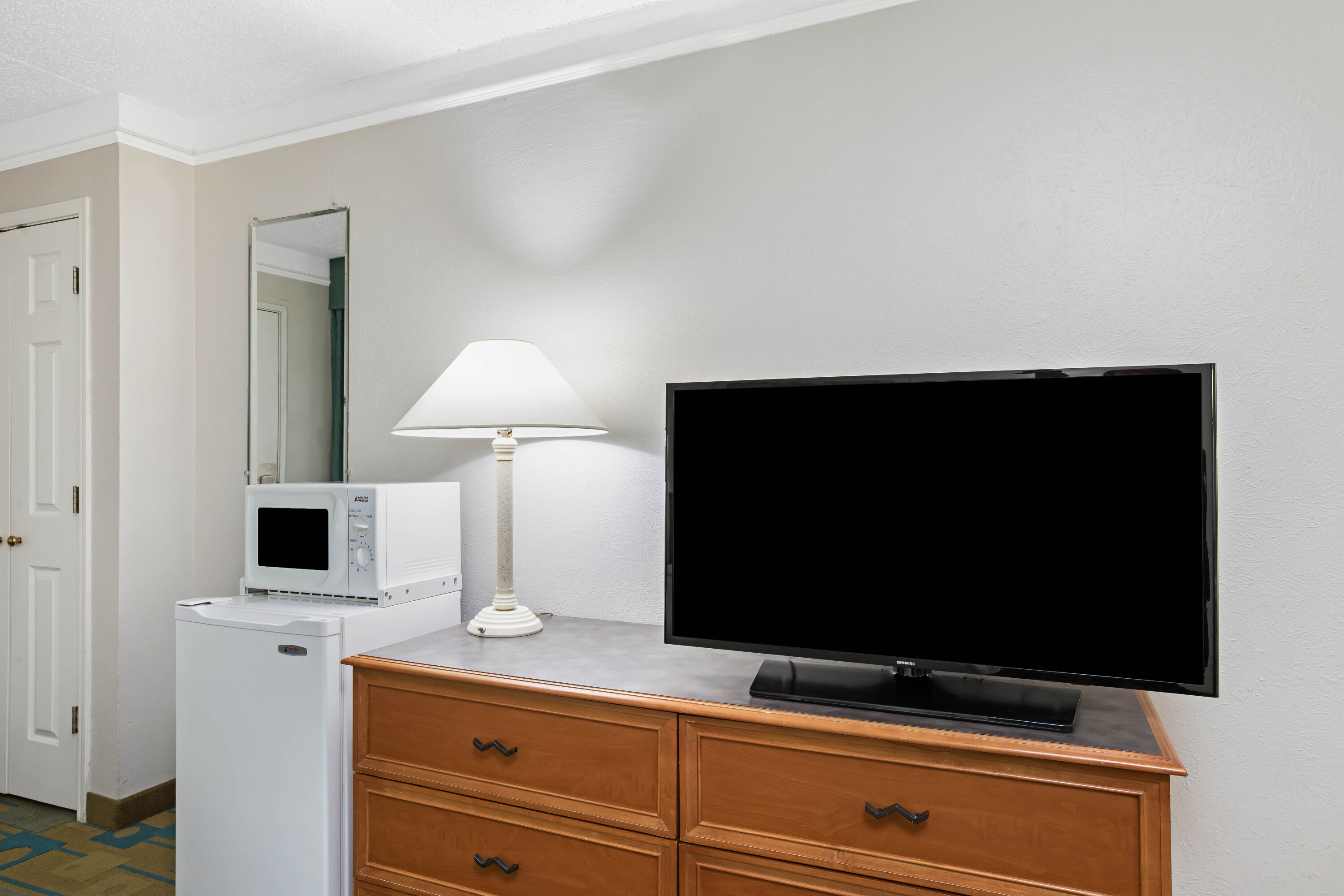 Guest room feature at the La Quinta Inn by Wyndham El Paso East Lomaland in El Paso, Texas