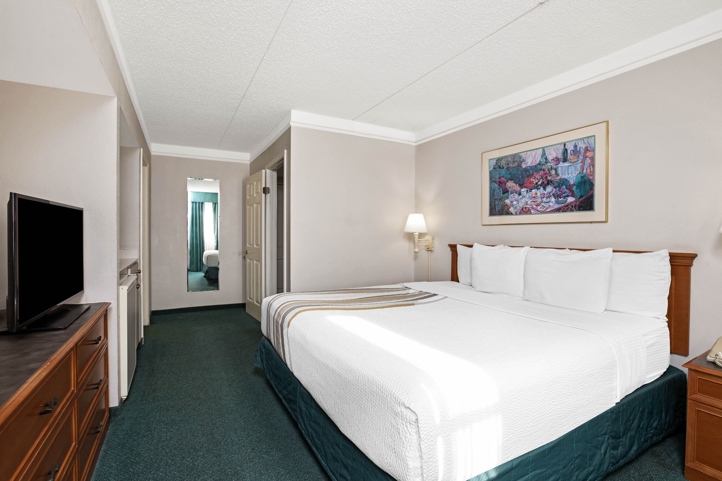 La Quinta Inn by Wyndham El Paso East Lomaland suite in El Paso, Texas