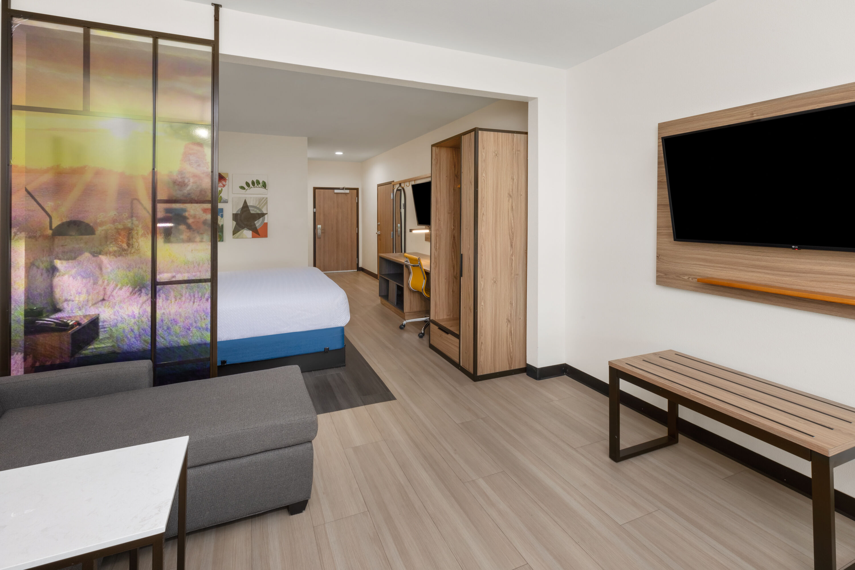 La Quinta Inn & Suites by Wyndham El Paso East Loop-375 suite in El Paso, Texas