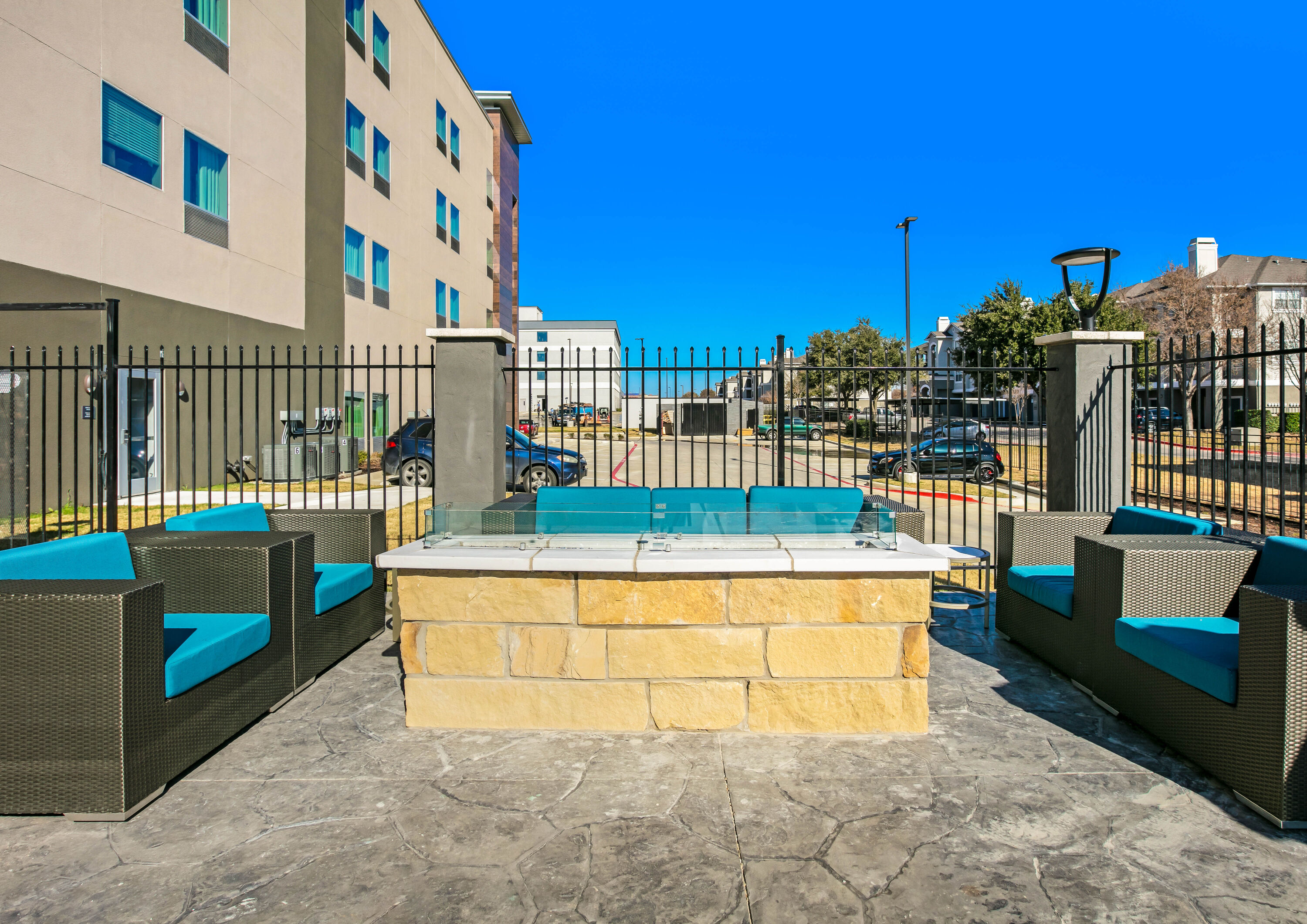 Firepit at La Quinta Inn & Suites by Wyndham DFW West-Glade Parks in Euless, Texas
