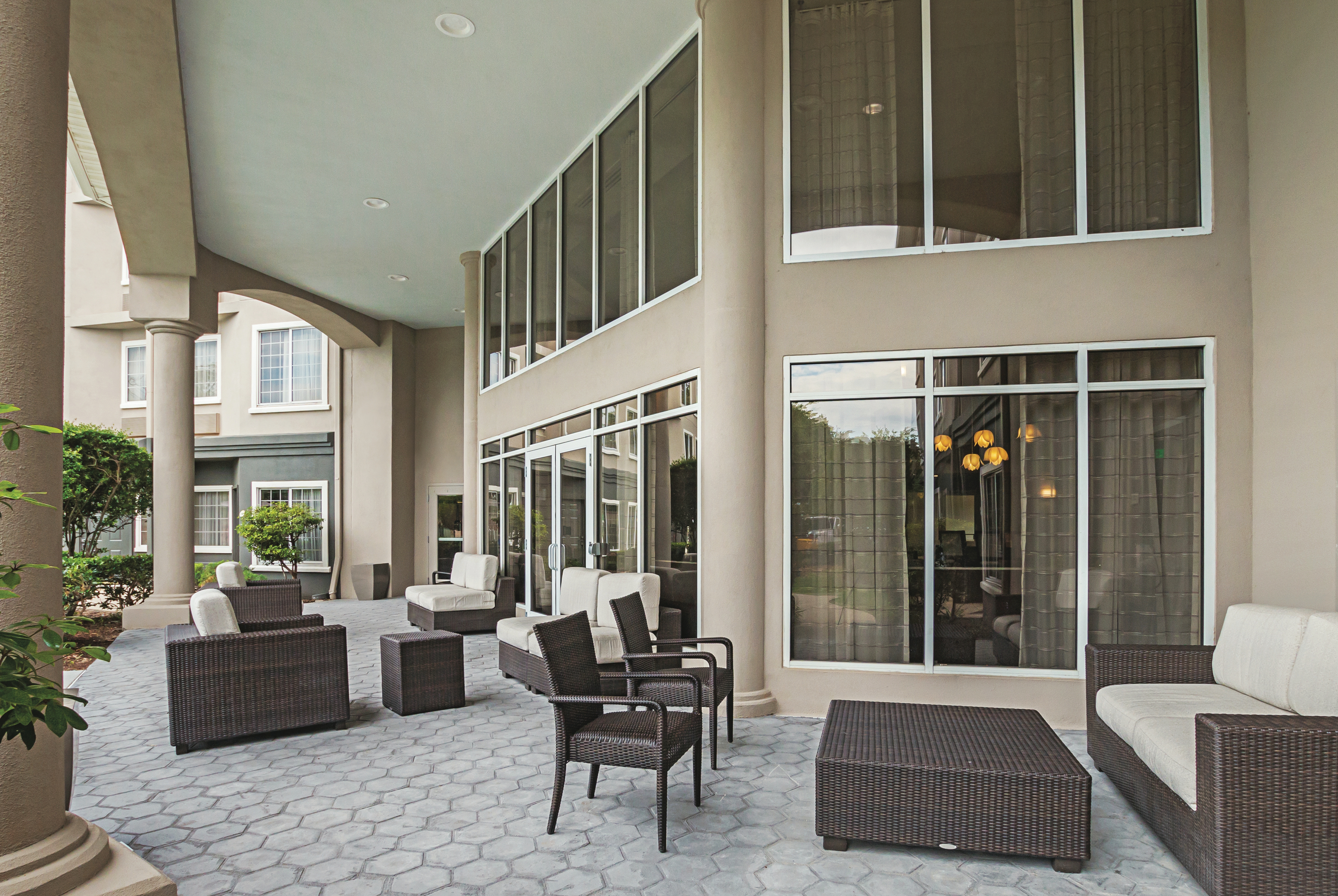 La Quinta Inn & Suites by Wyndham Fort Worth North Fort Worth, TX Hotels
