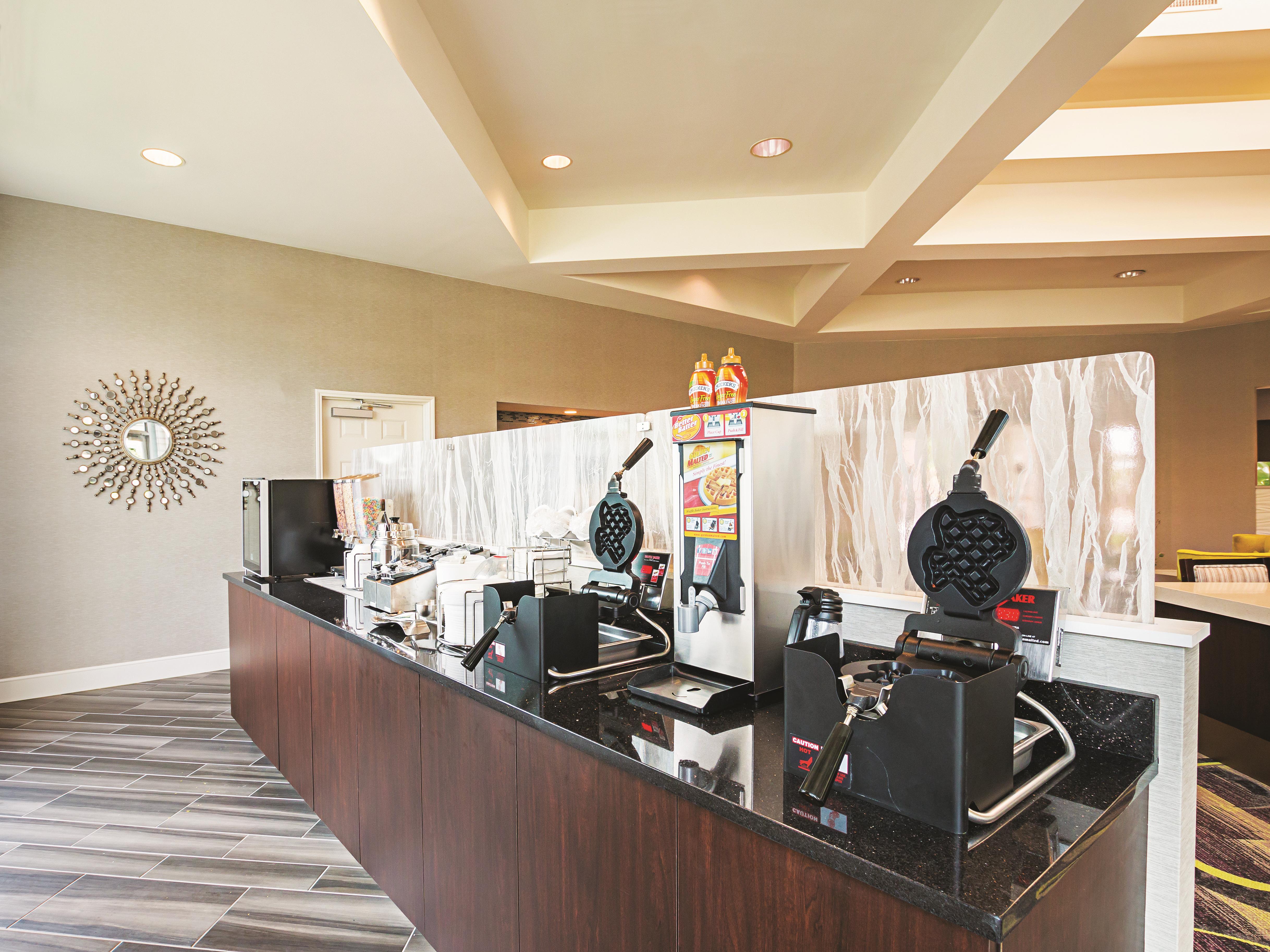 Property amenity at La Quinta Inn & Suites by Wyndham Fort Worth City View in Fort Worth, Texas