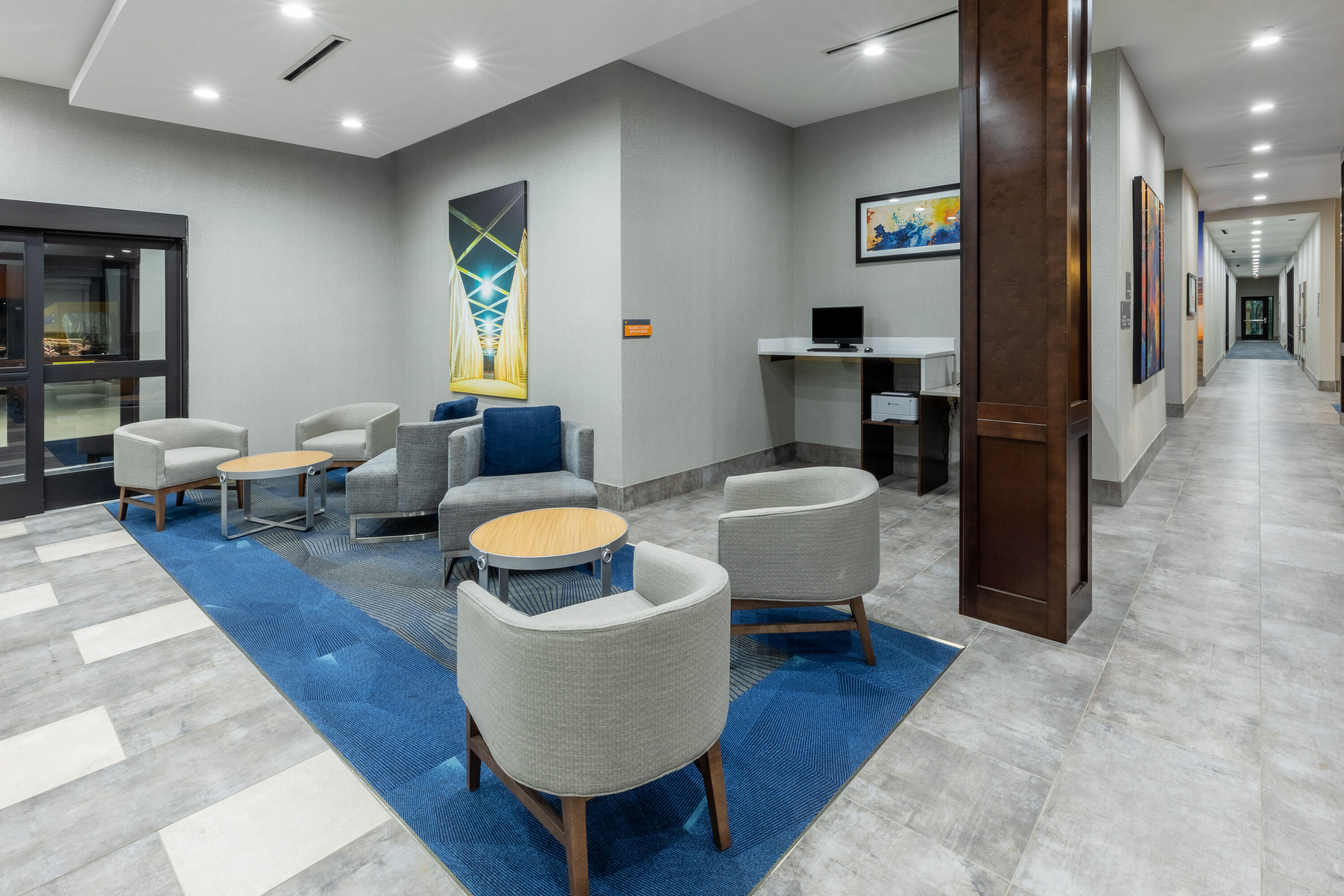 La Quinta Inn & Suites by Wyndham Dallas - Frisco Stadium business center in Frisco, Texas