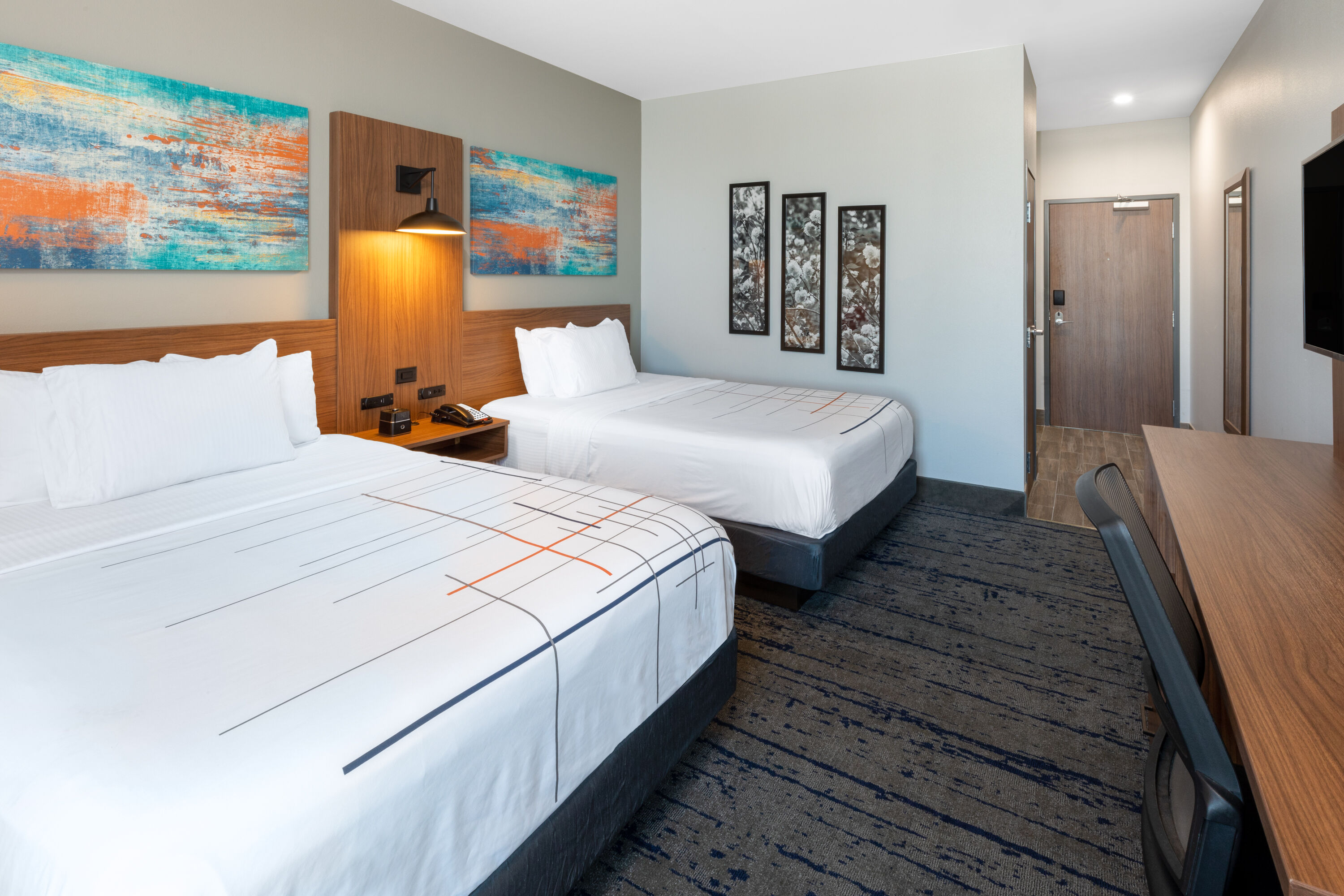 Guest room at the La Quinta Inn & Suites by Wyndham Dallas - Frisco Stadium in Frisco, Texas