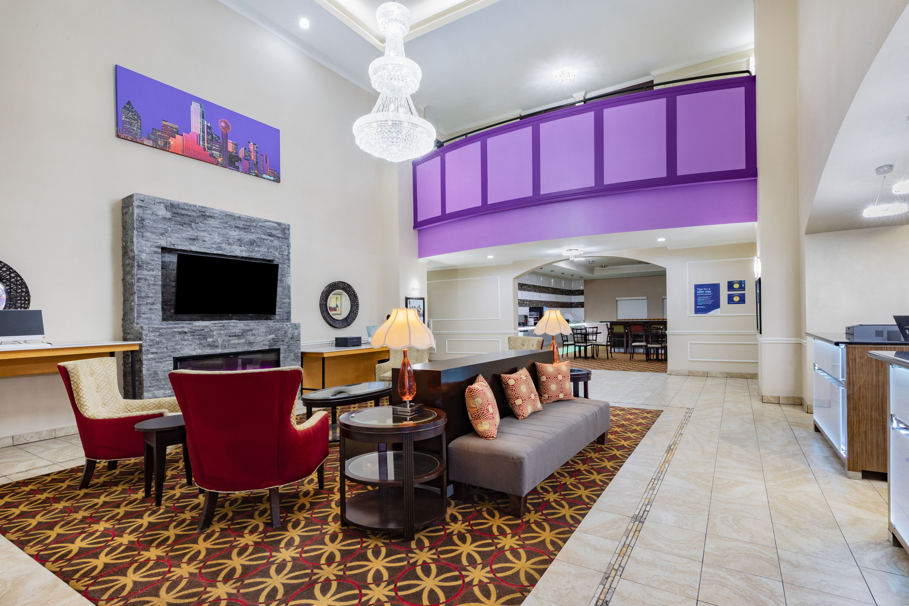 La Quinta Inn & Suites by Wyndham Garland Harbor Point Garland, TX Hotels