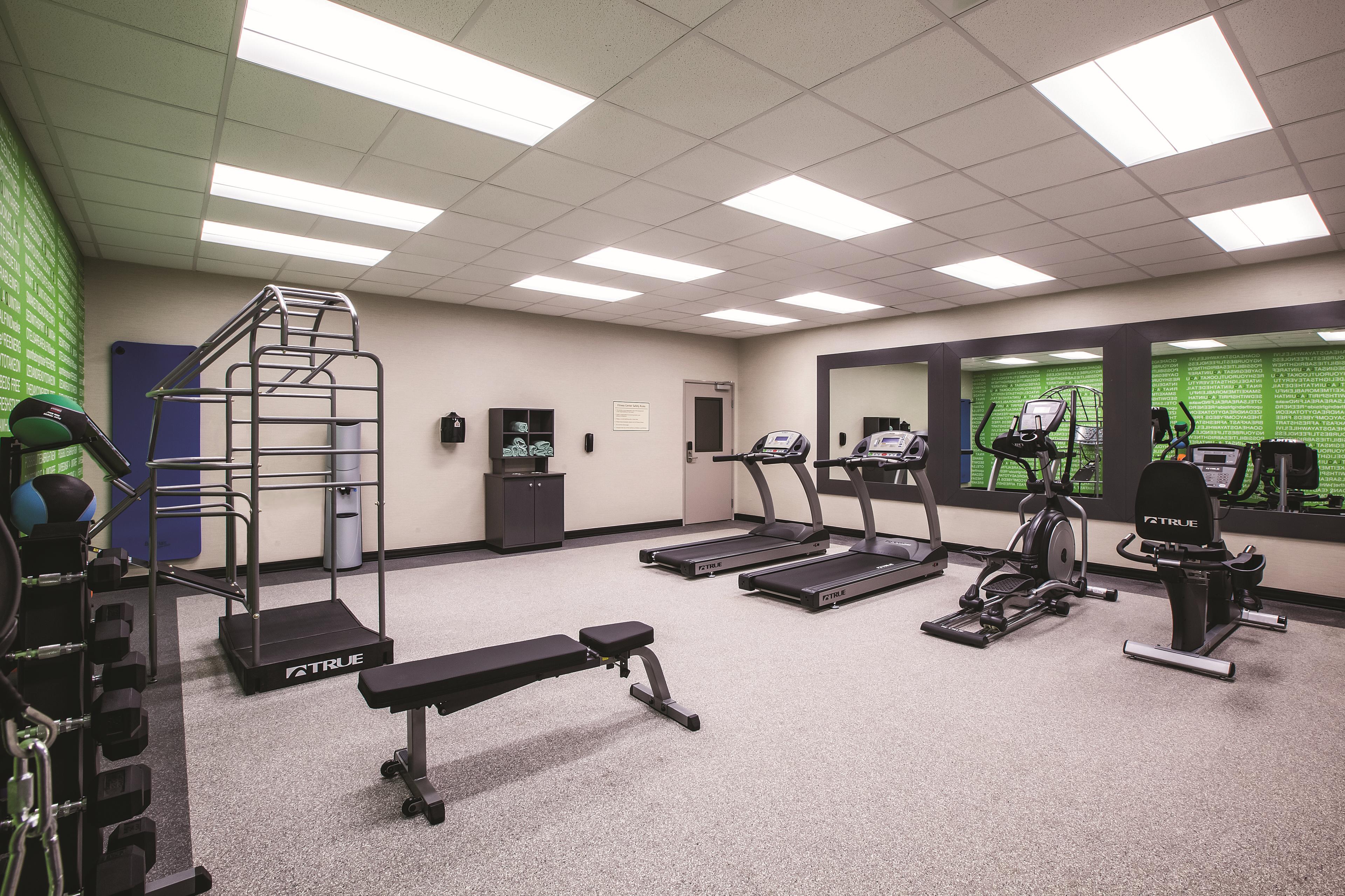 Fitness room at La Quinta Inn & Suites by Wyndham Dallas Northeast-Arboretum in Garland, Texas