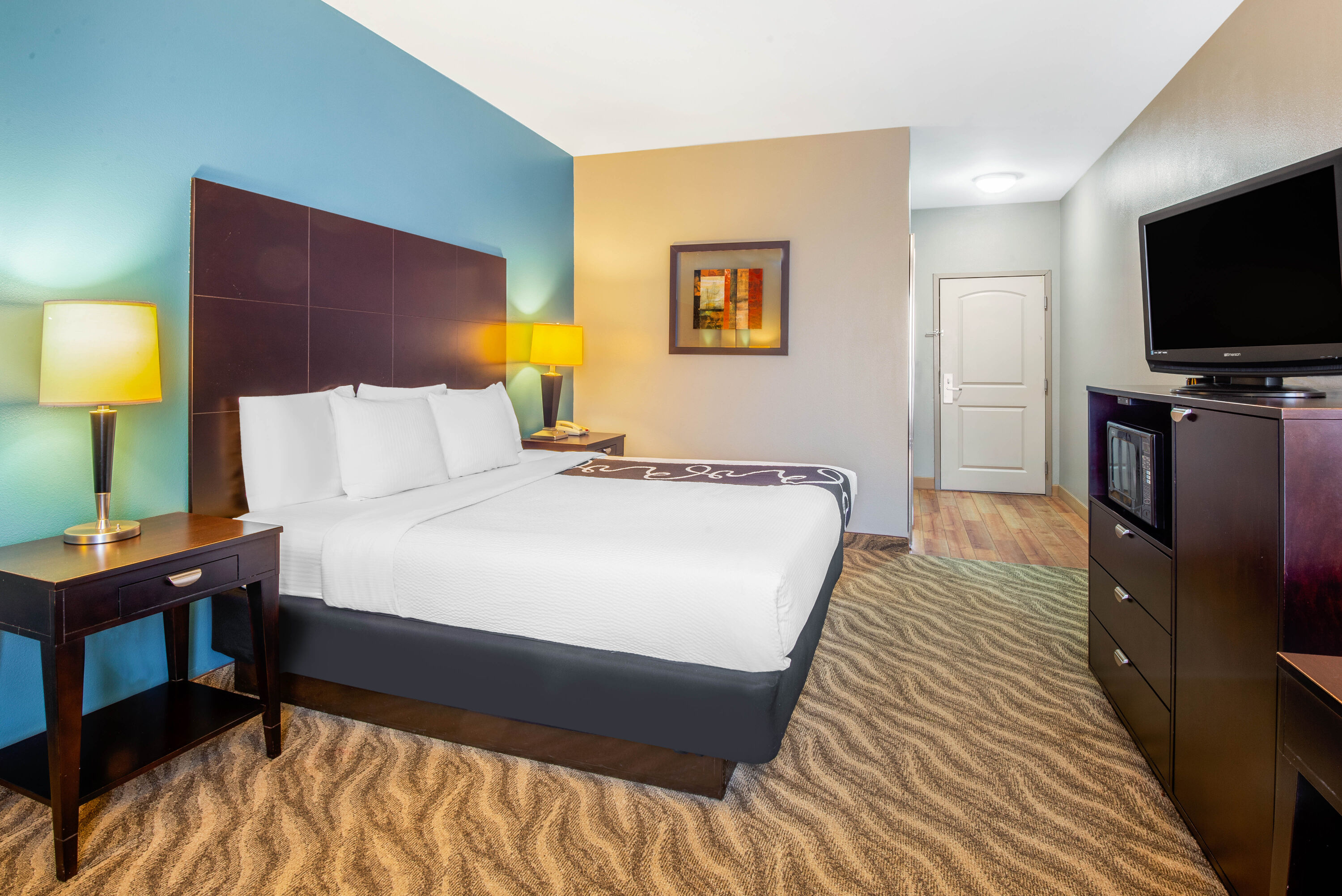 La Quinta Inn & Suites by Wyndham Glen Rose Glen Rose, TX Hotels