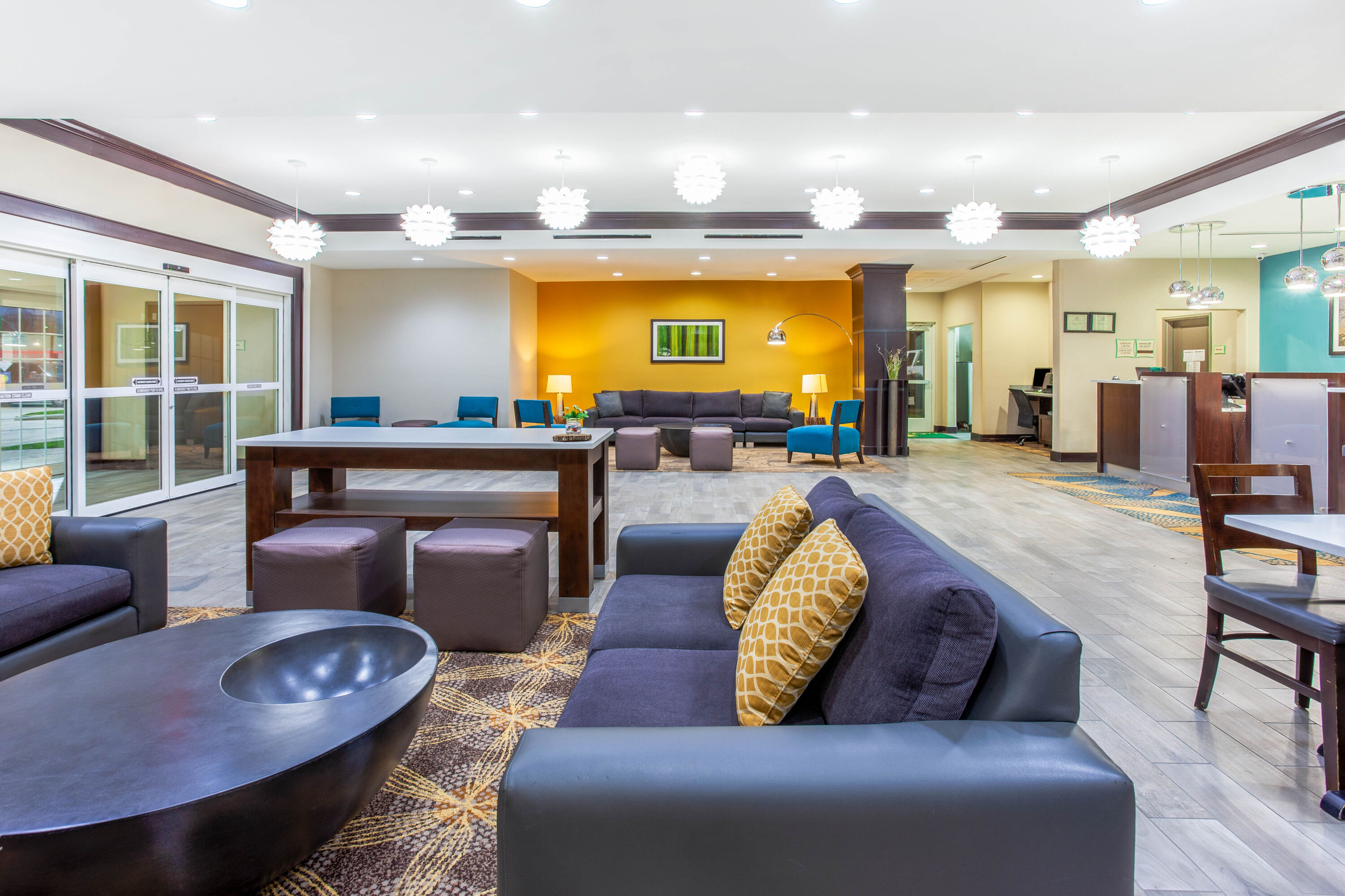 La Quinta Inn & Suites by Wyndham Gonzales TX Gonzales, TX Hotels