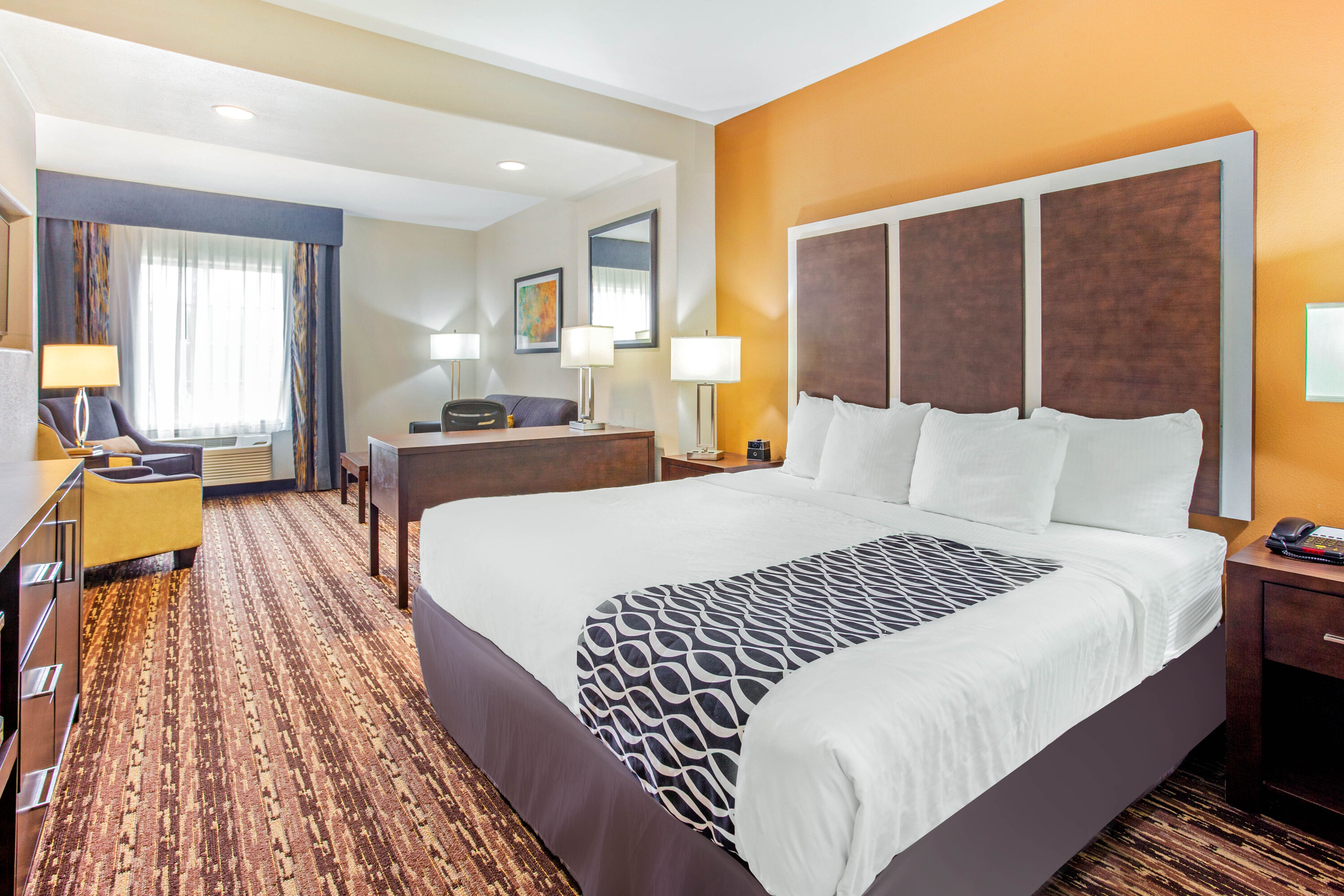 La Quinta Inn & Suites by Wyndham Gonzales TX Gonzales, TX Hotels