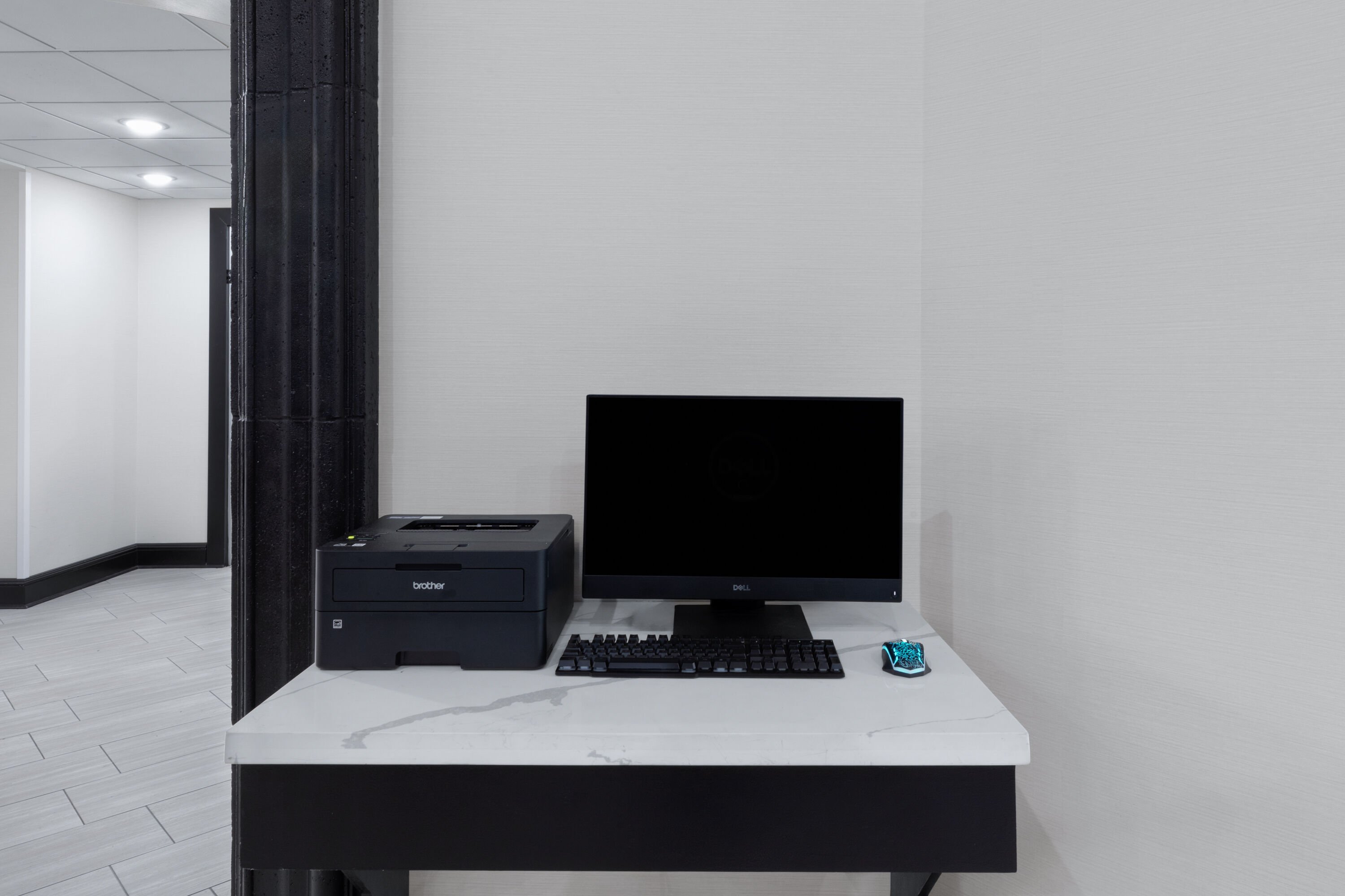 La Quinta Inn & Suites by Wyndham Houston Bush IAH South business center in Houston, Texas