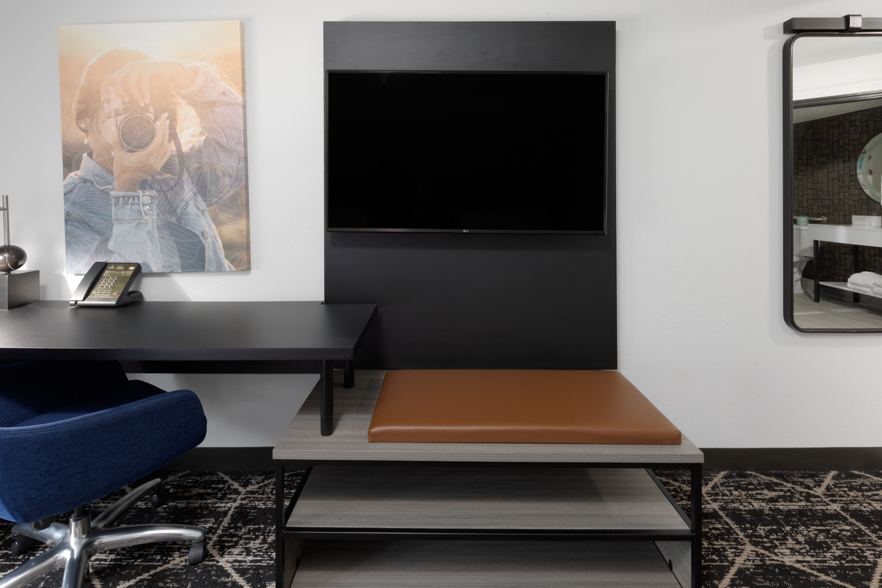 Guest room at the La Quinta Inn & Suites by Wyndham Houston Bush IAH South in Houston, Texas