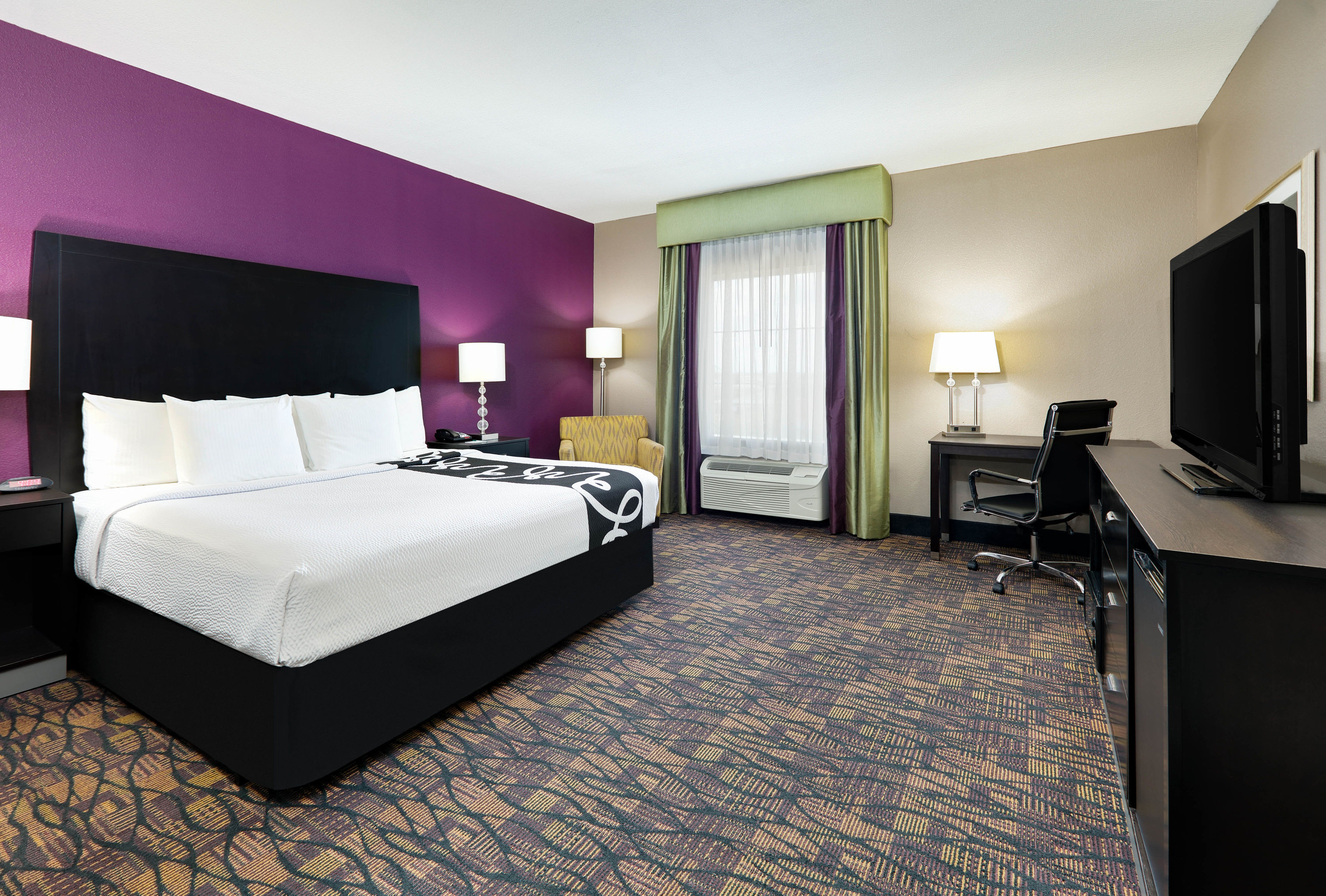 La Quinta Inn Suites by Wyndham Jourdanton Pleasanton Jourdanton