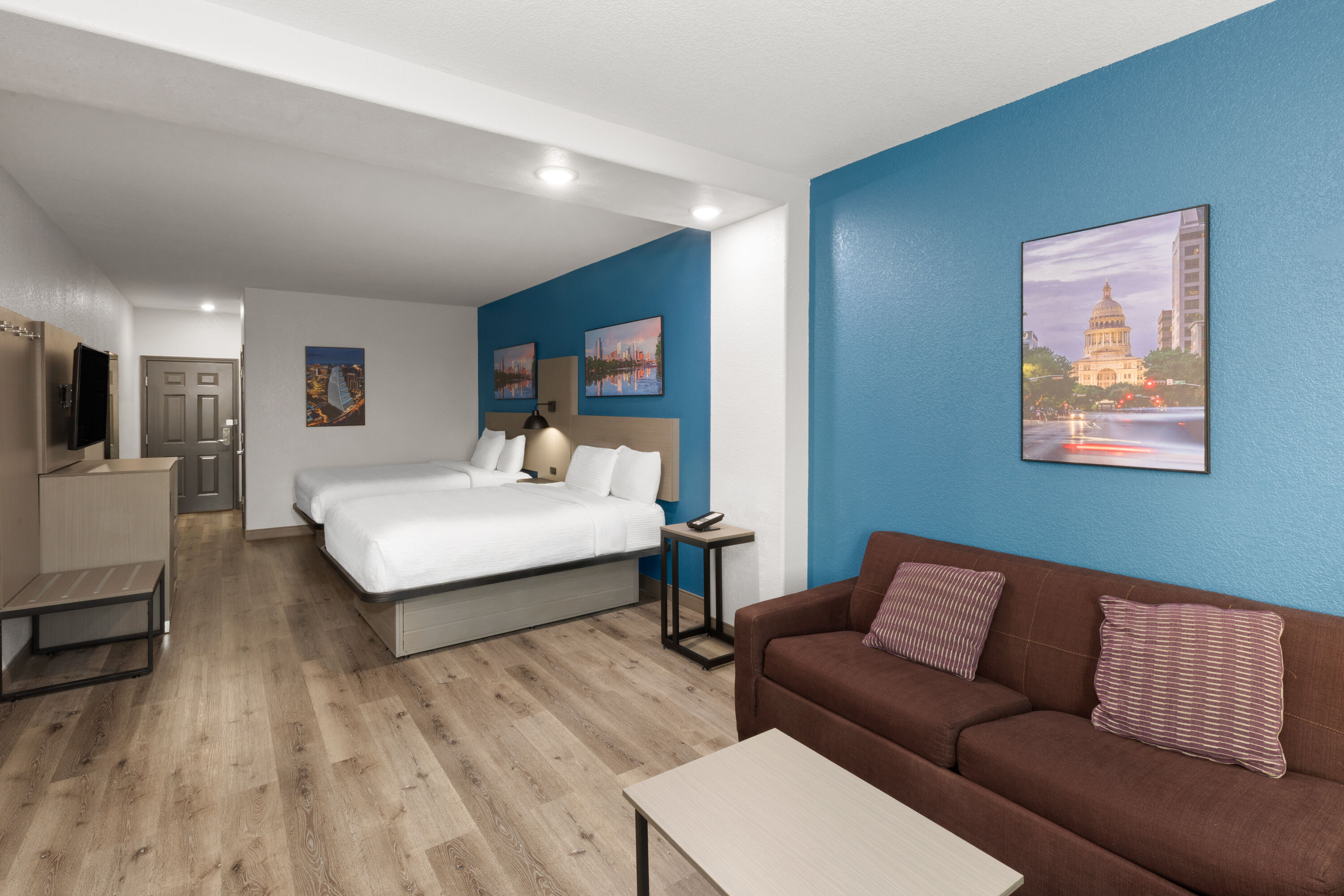 Guest room at the La Quinta Inn & Suites by Wyndham Kyle - Austin South in Kyle, Texas