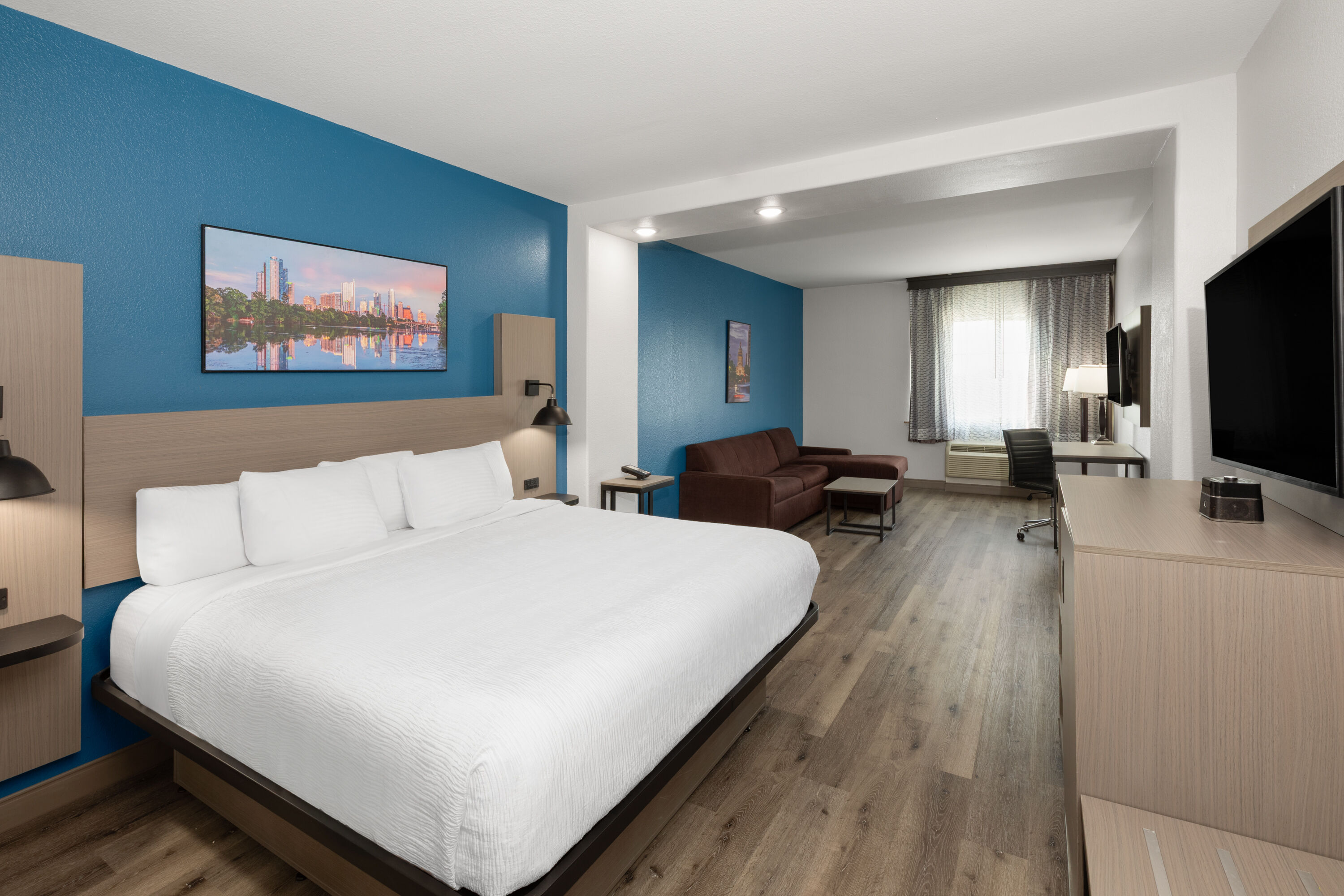 Guest room at the La Quinta Inn & Suites by Wyndham Kyle - Austin South in Kyle, Texas