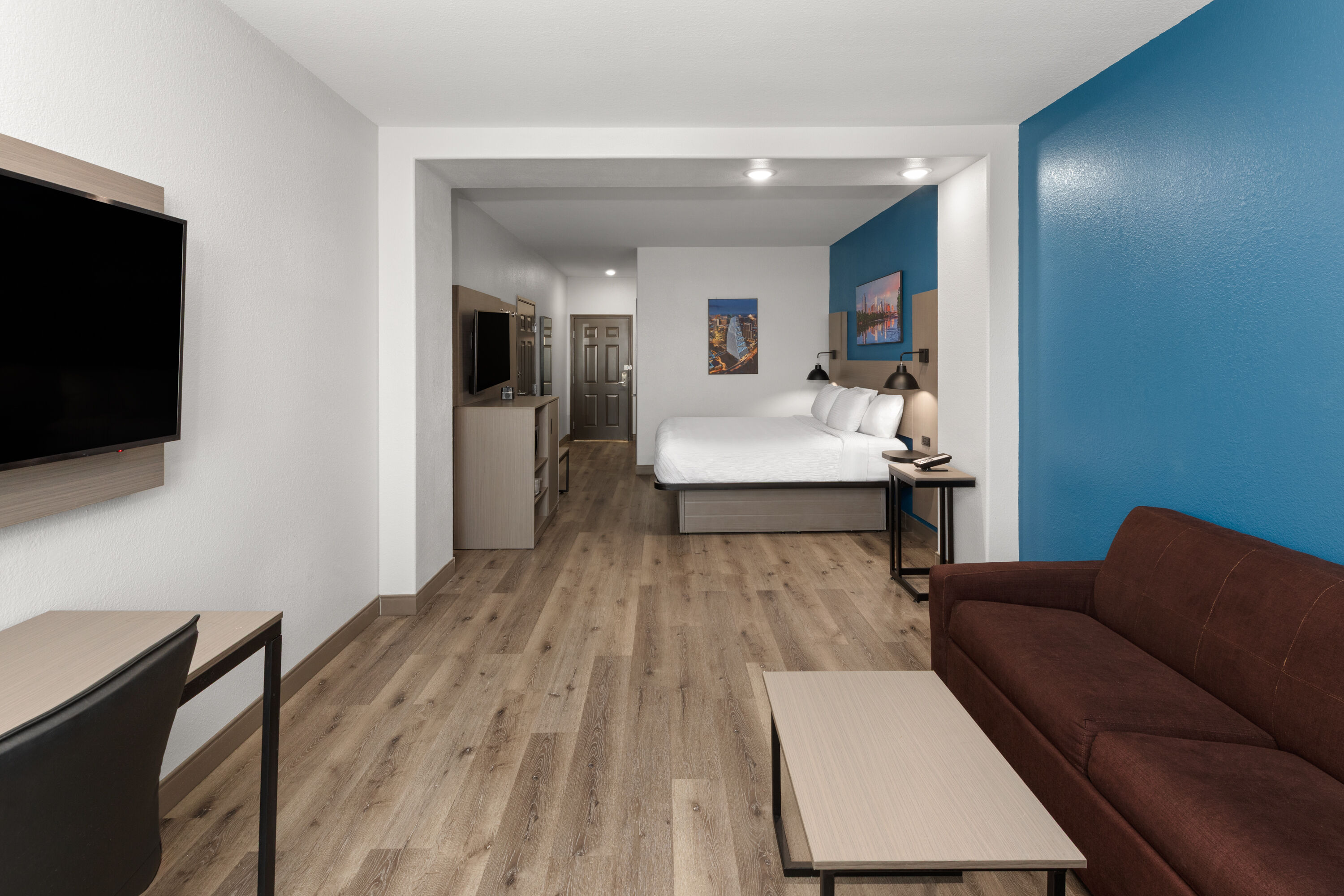 Guest room at the La Quinta Inn & Suites by Wyndham Kyle - Austin South in Kyle, Texas