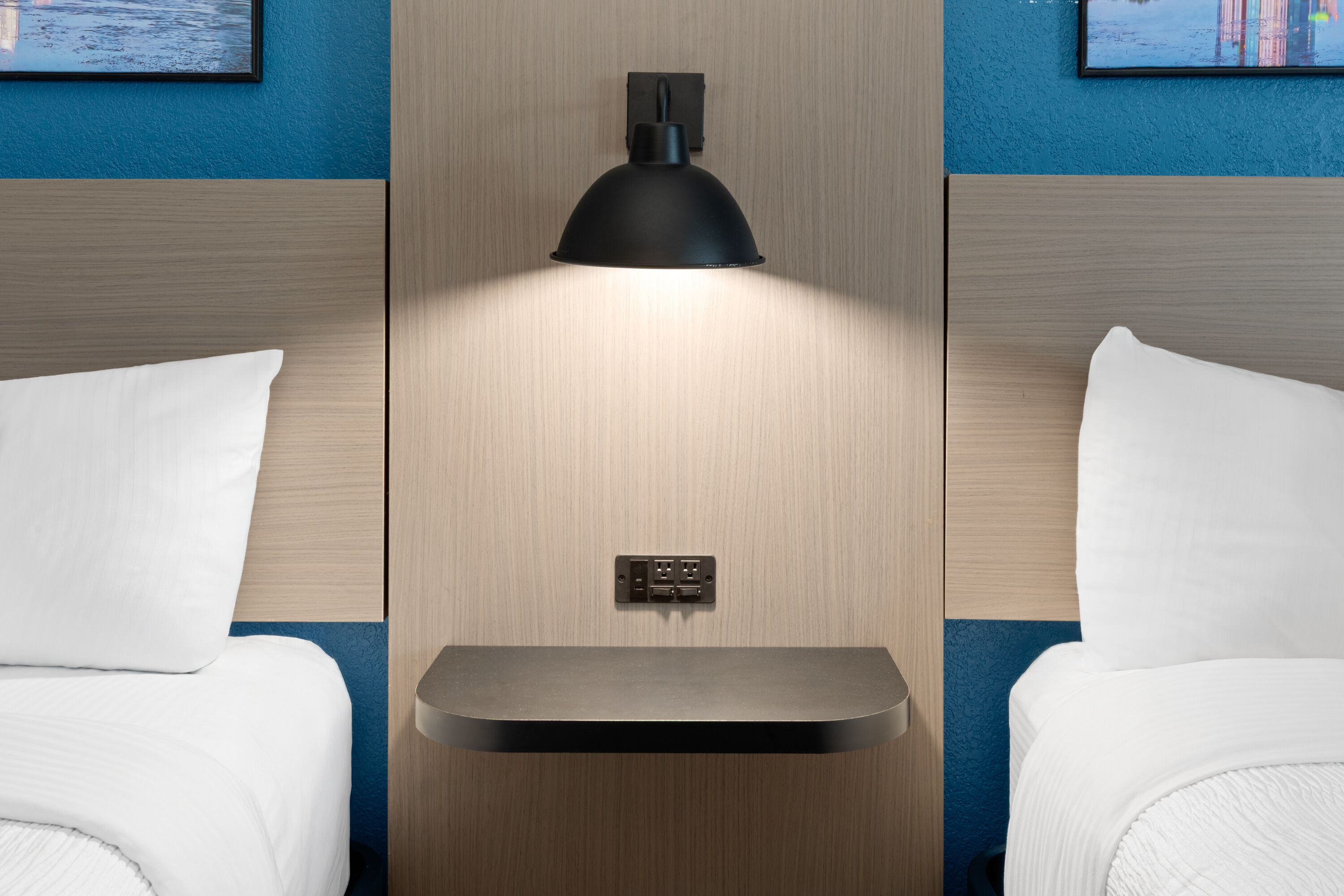 Guest room at the La Quinta Inn & Suites by Wyndham Kyle - Austin South in Kyle, Texas