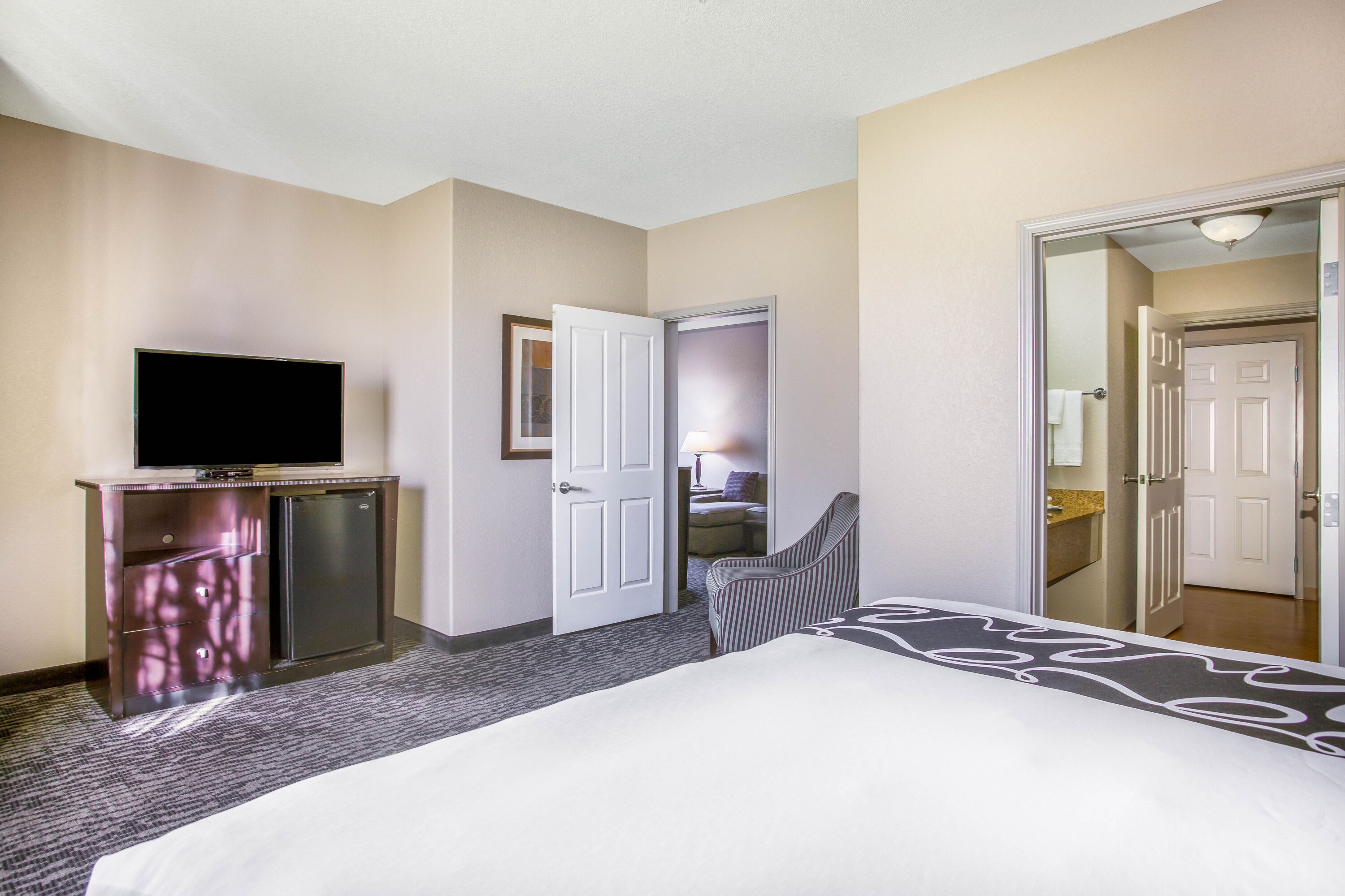 La Quinta Inn & Suites by Wyndham Kyle - Austin South suite in Kyle, Texas