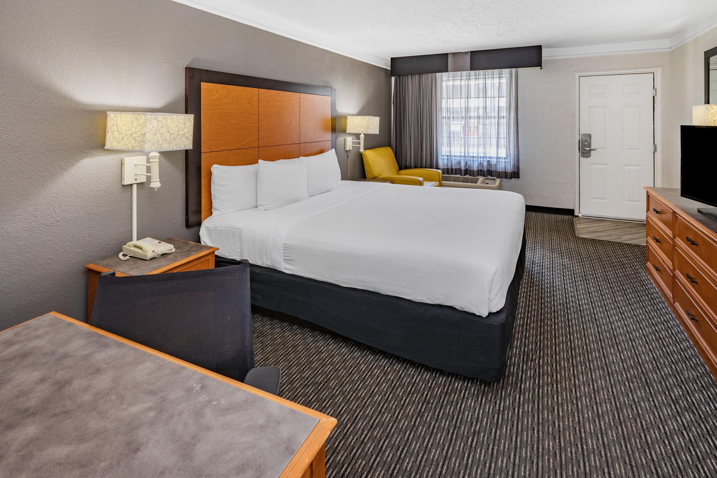 La Quinta Inn by Wyndham Laredo I35 Laredo, TX Hotels