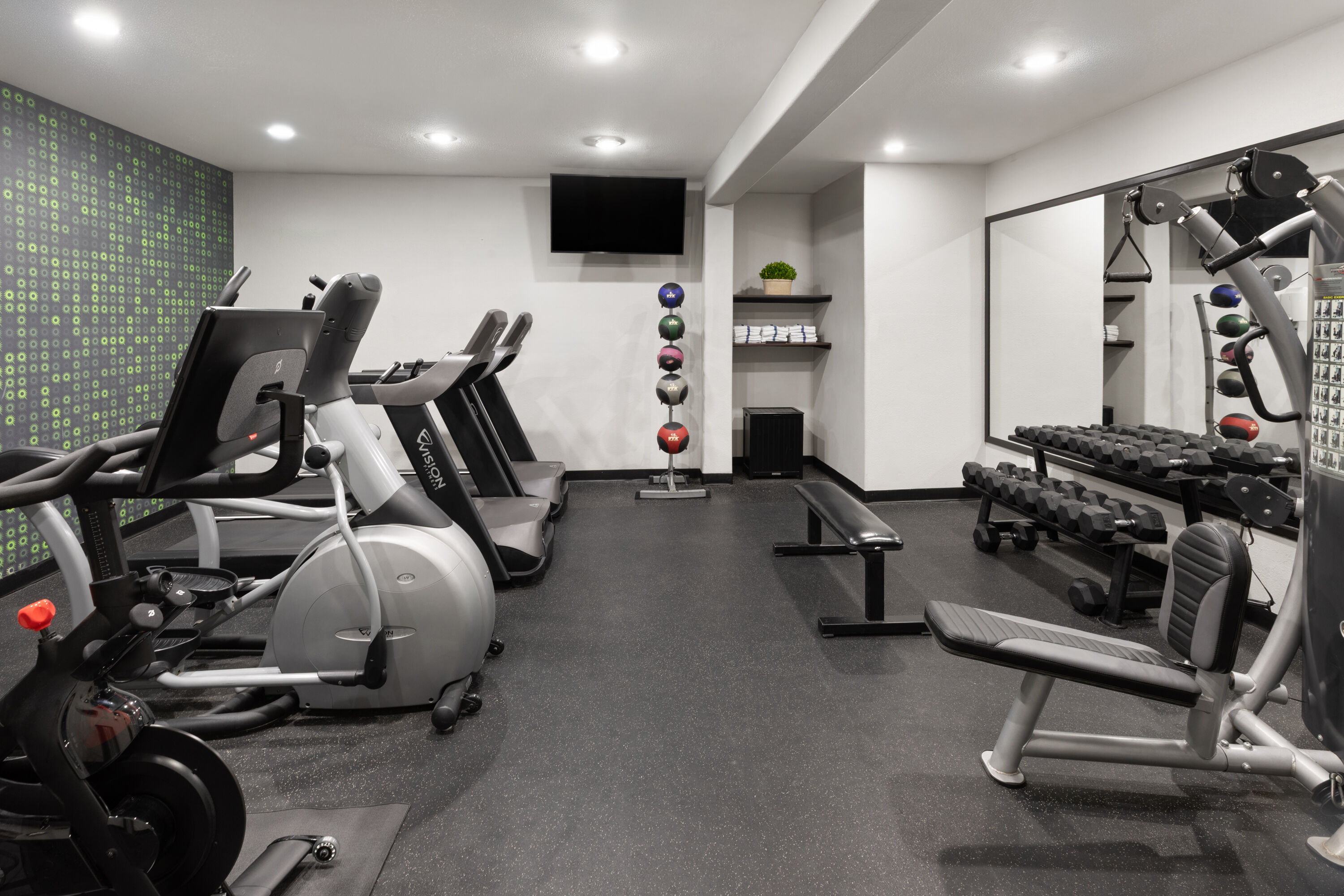 Fitness room at La Quinta Inn & Suites by Wyndham Laredo Airport in Laredo, Texas