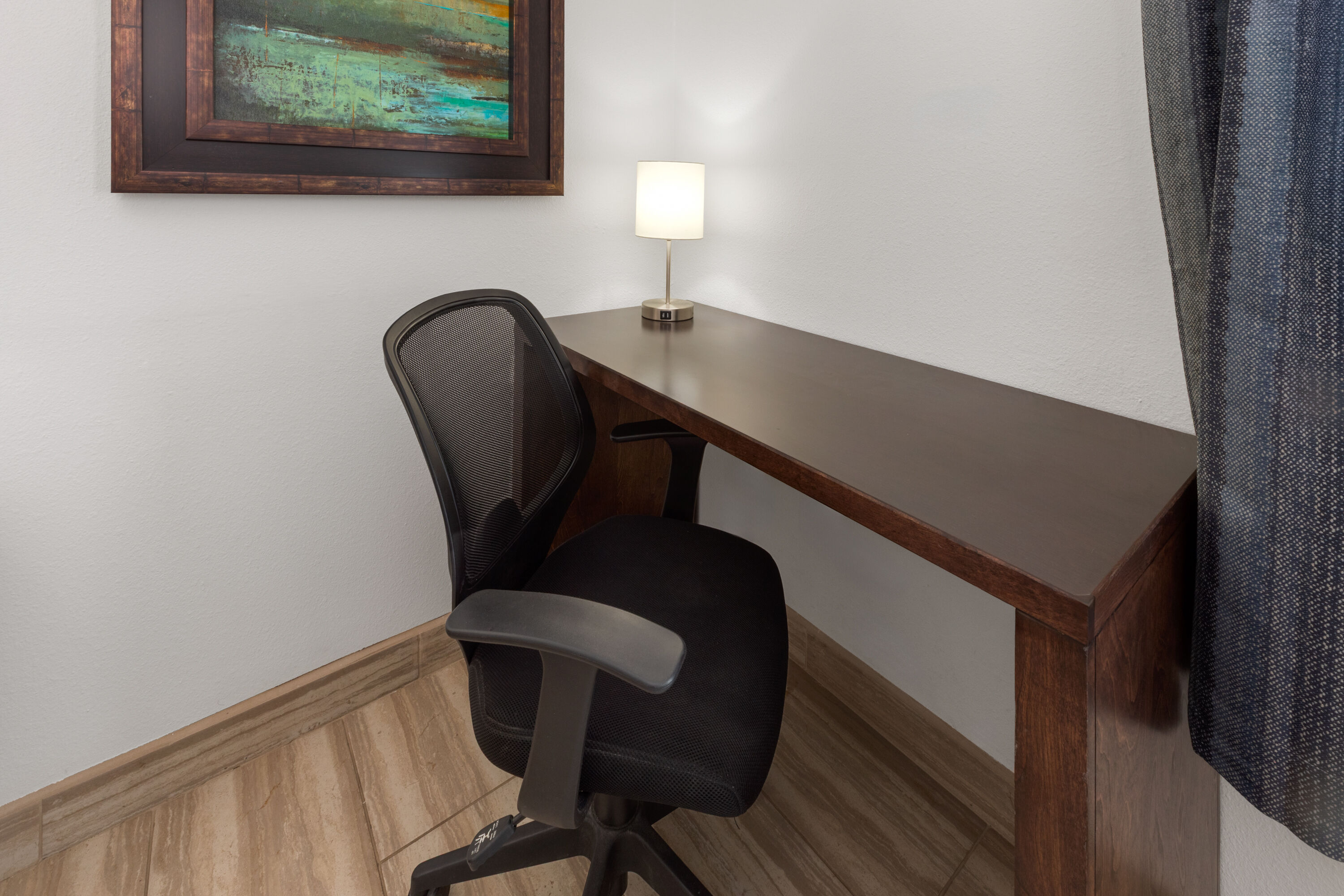 Guest room at the La Quinta Inn & Suites by Wyndham Laredo Airport in Laredo, Texas