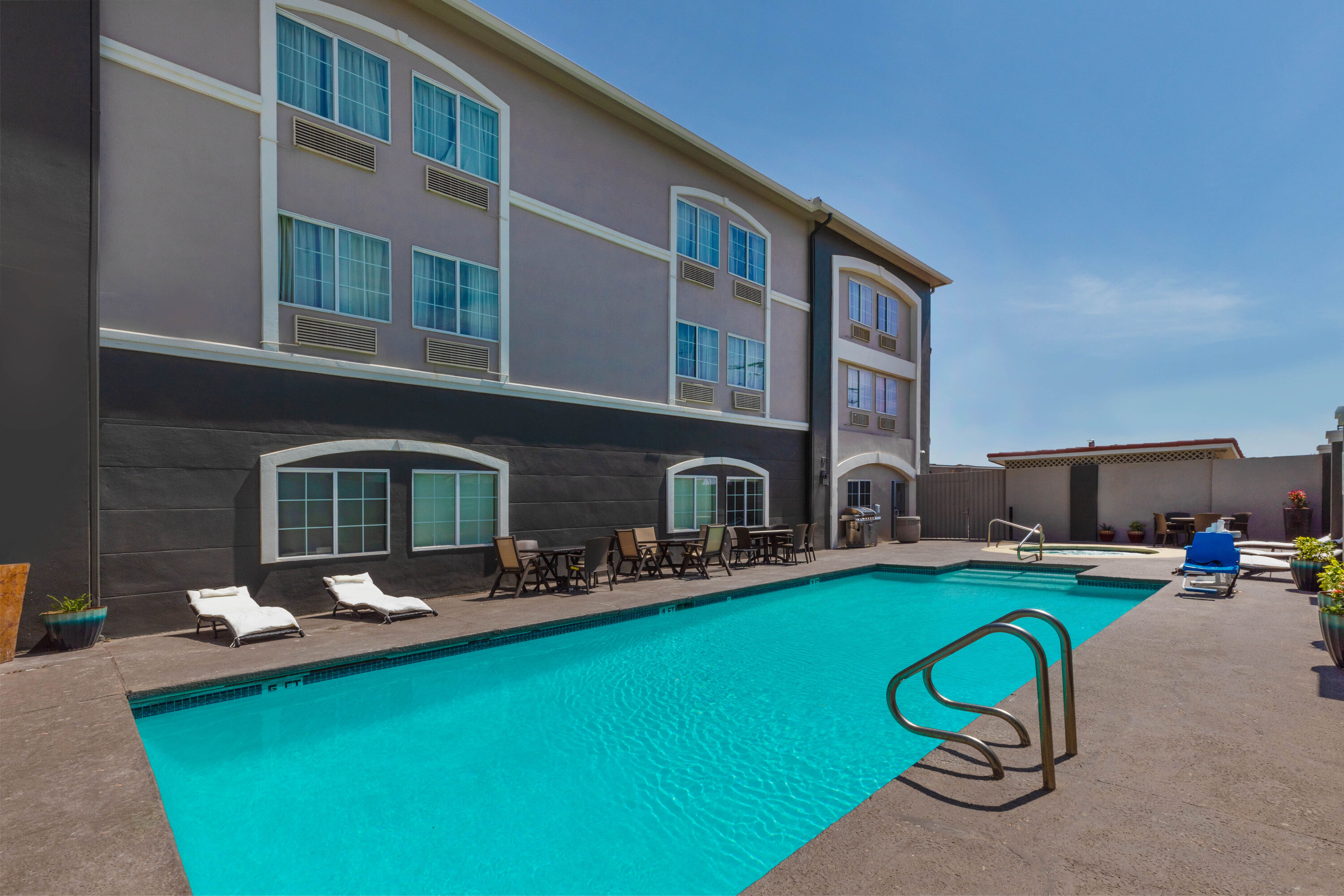 Pool at the La Quinta Inn & Suites by Wyndham Laredo Airport in Laredo, Texas