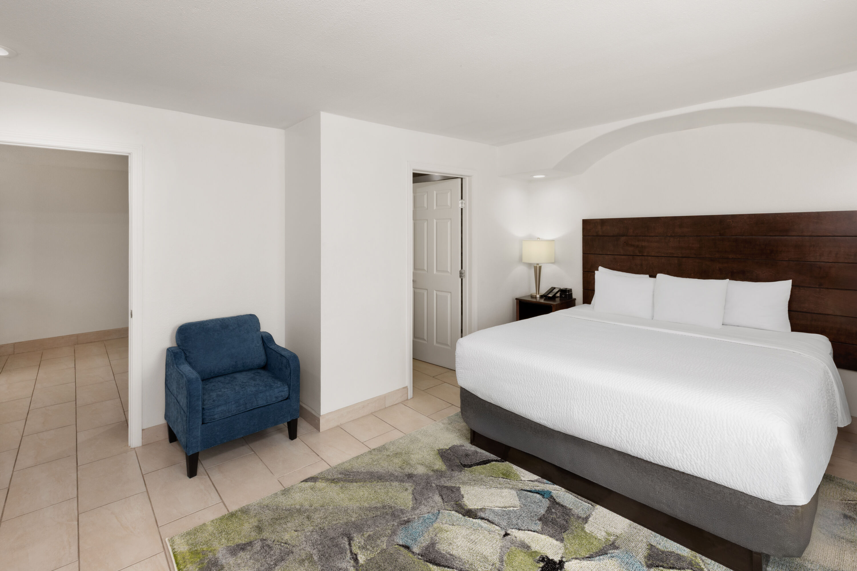 La Quinta Inn & Suites by Wyndham Laredo Airport suite in Laredo, Texas