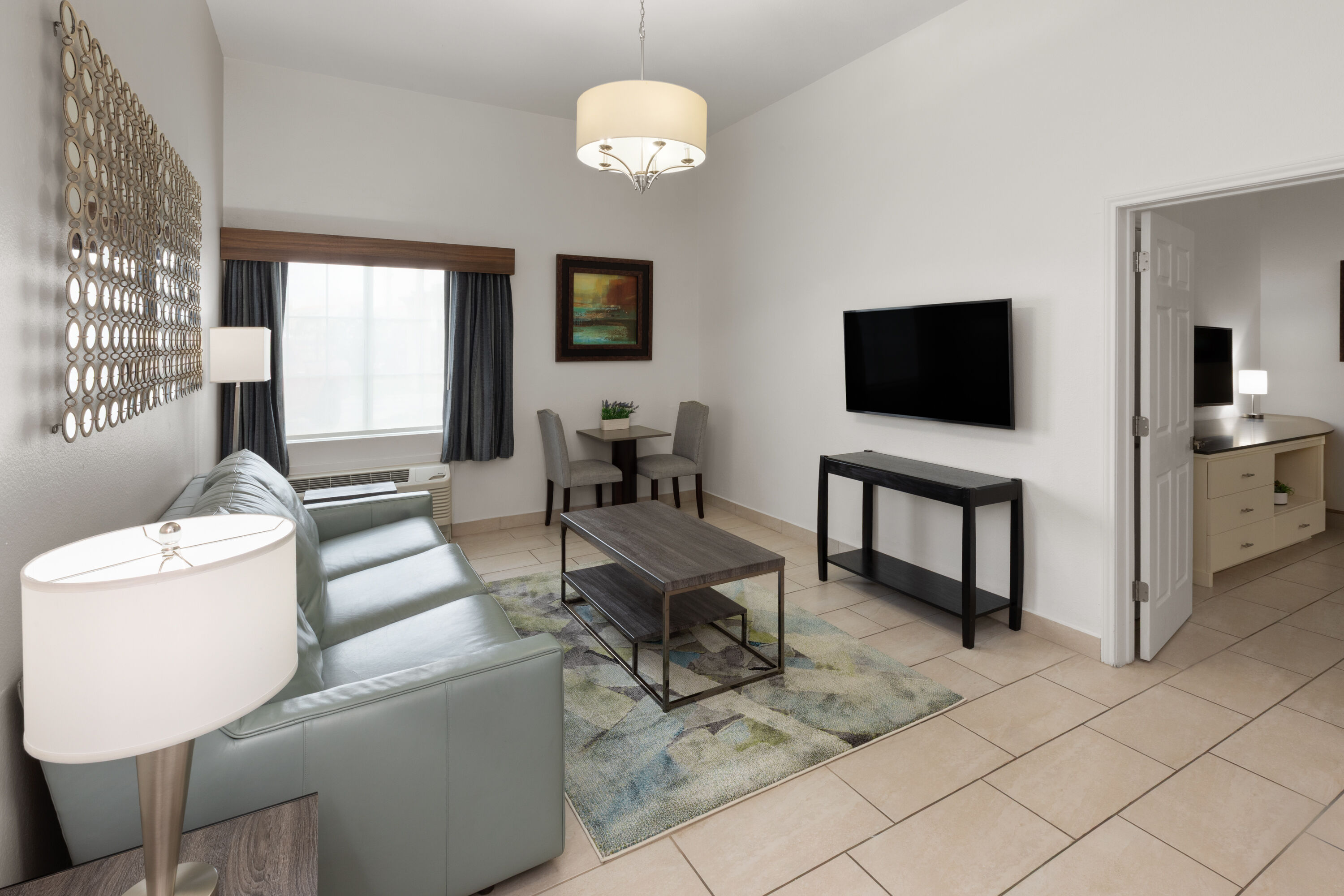 La Quinta Inn & Suites by Wyndham Laredo Airport suite in Laredo, Texas